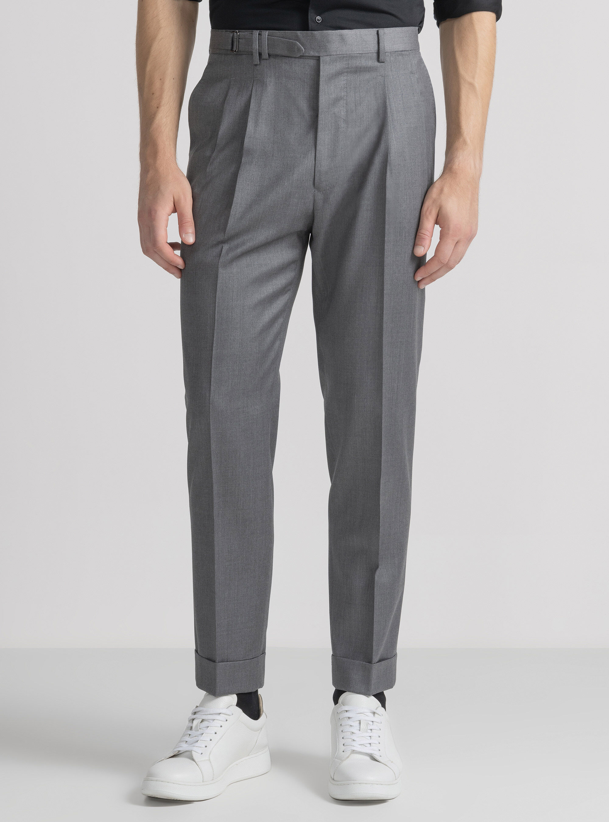 Pantaloni doppia pince in pura lana Reda