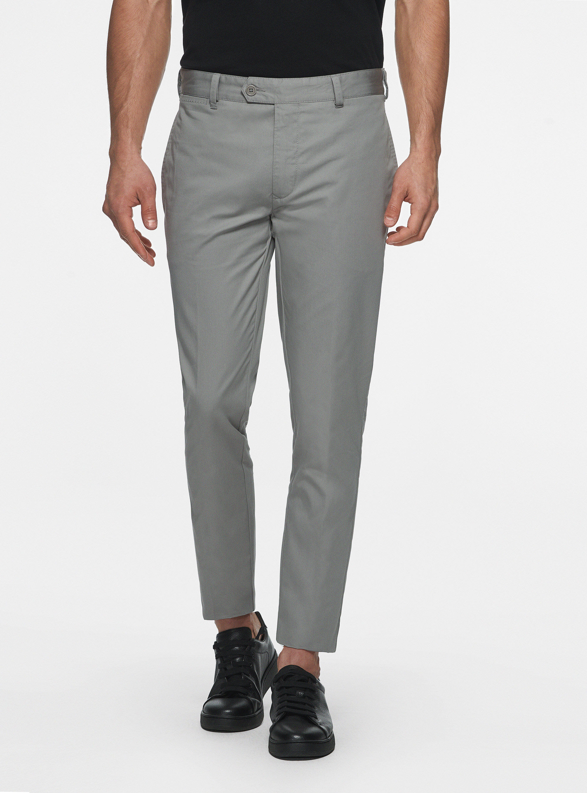 Gutteridge abbigliamento top uomo