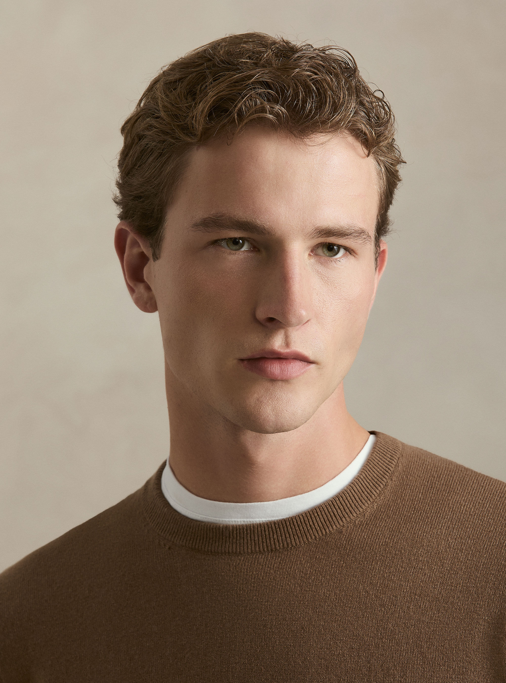 Lambswool and cashmere crewneck sweater, HAZELNUT