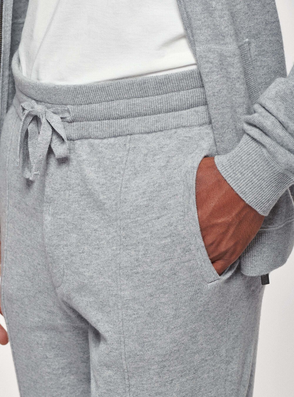 Lambswool and cashmere joggers, GutteridgeUS
