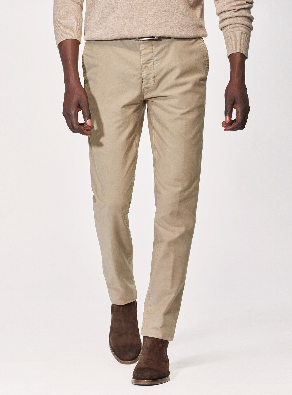 Garment-dyed cotton slack trousers | GutteridgeUS | Trousers Uomo