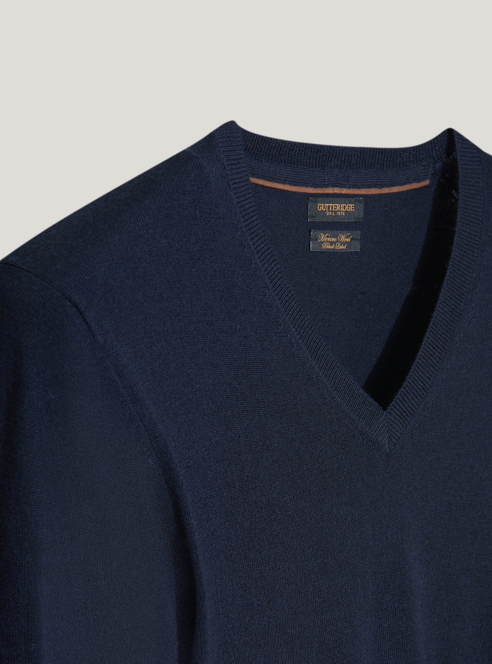 Merino wool V-neck sweater, NAVY BLUE