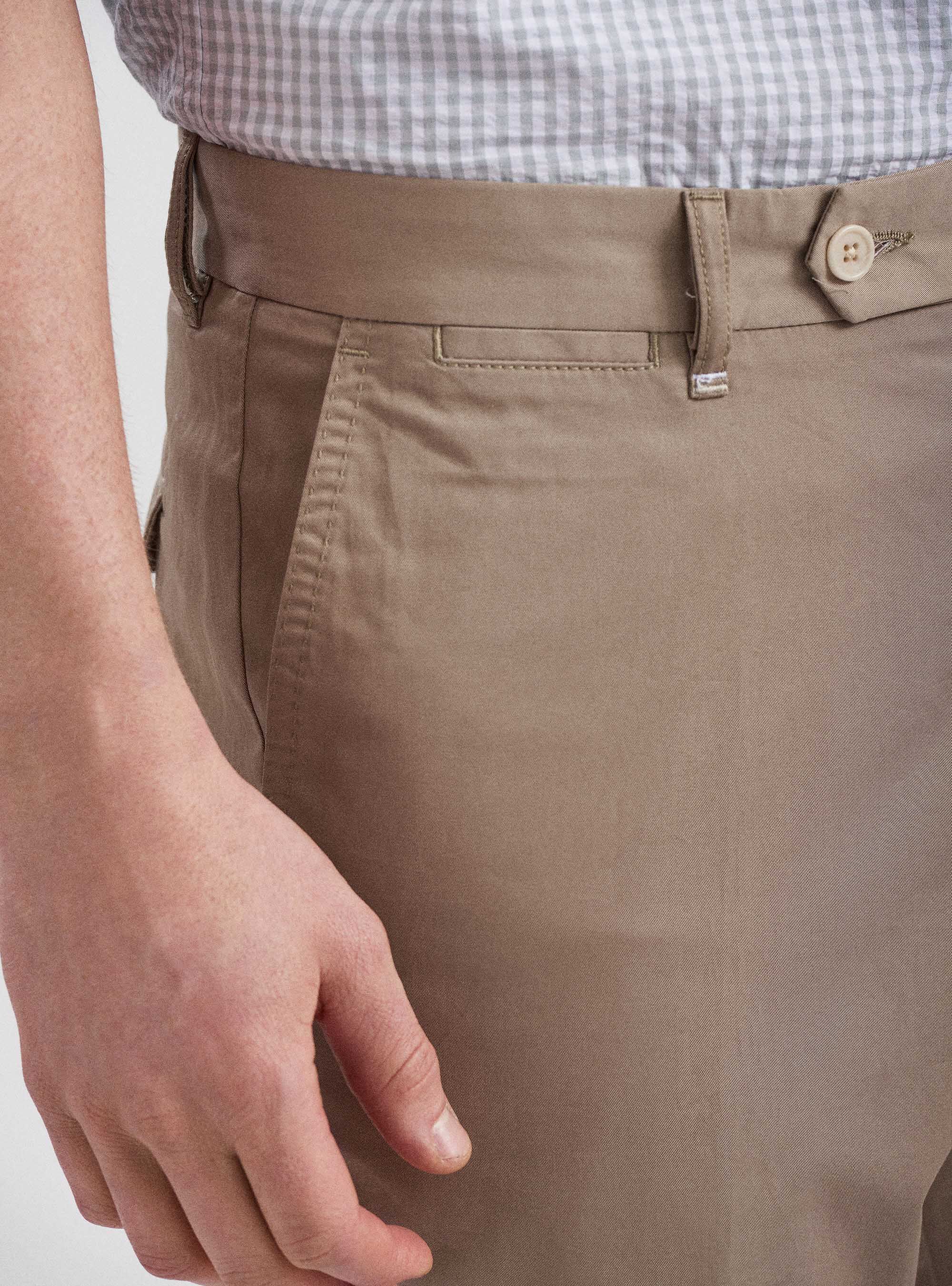 Bermuda in twill di cotone leggero, FANGO