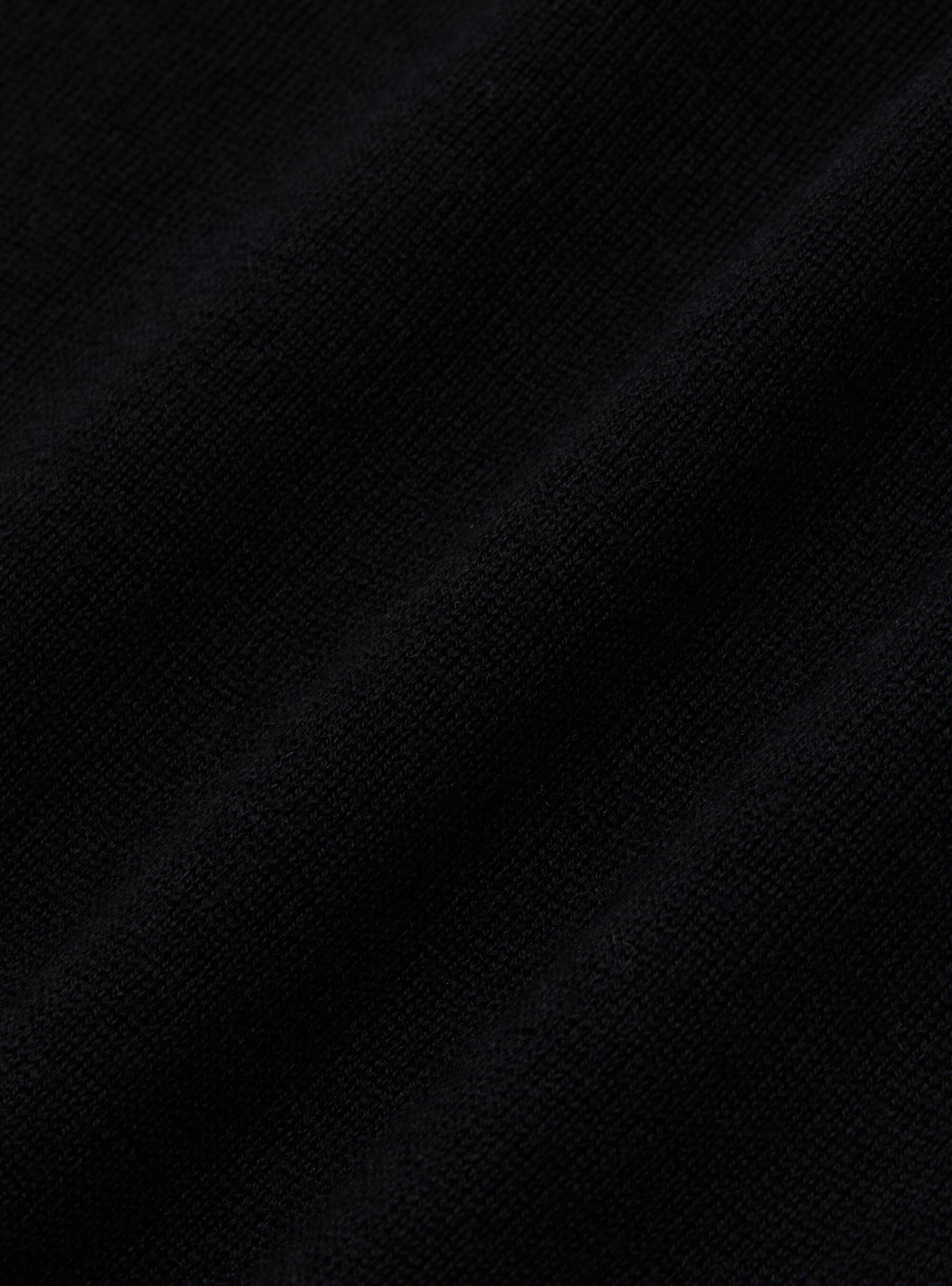 Turtleneck in pure extra-fine merino wool, BLACK