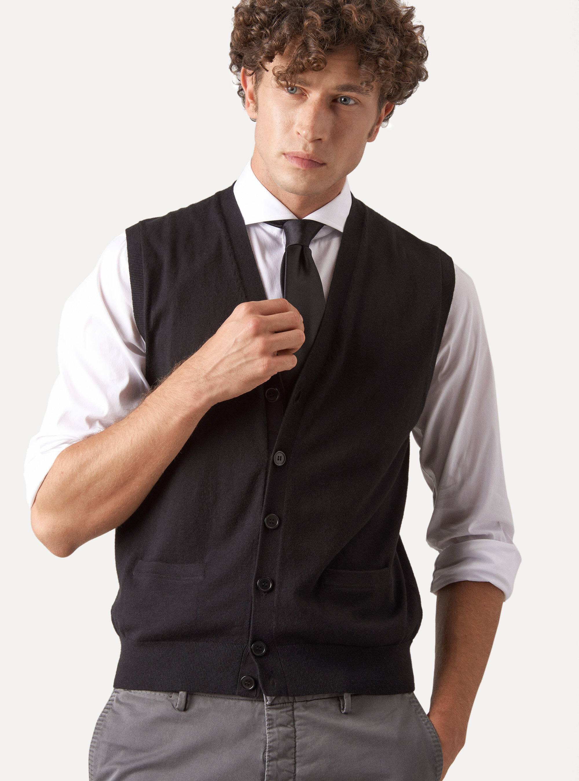 Cotton silk and cashmere knitted waistcoat, BLACK