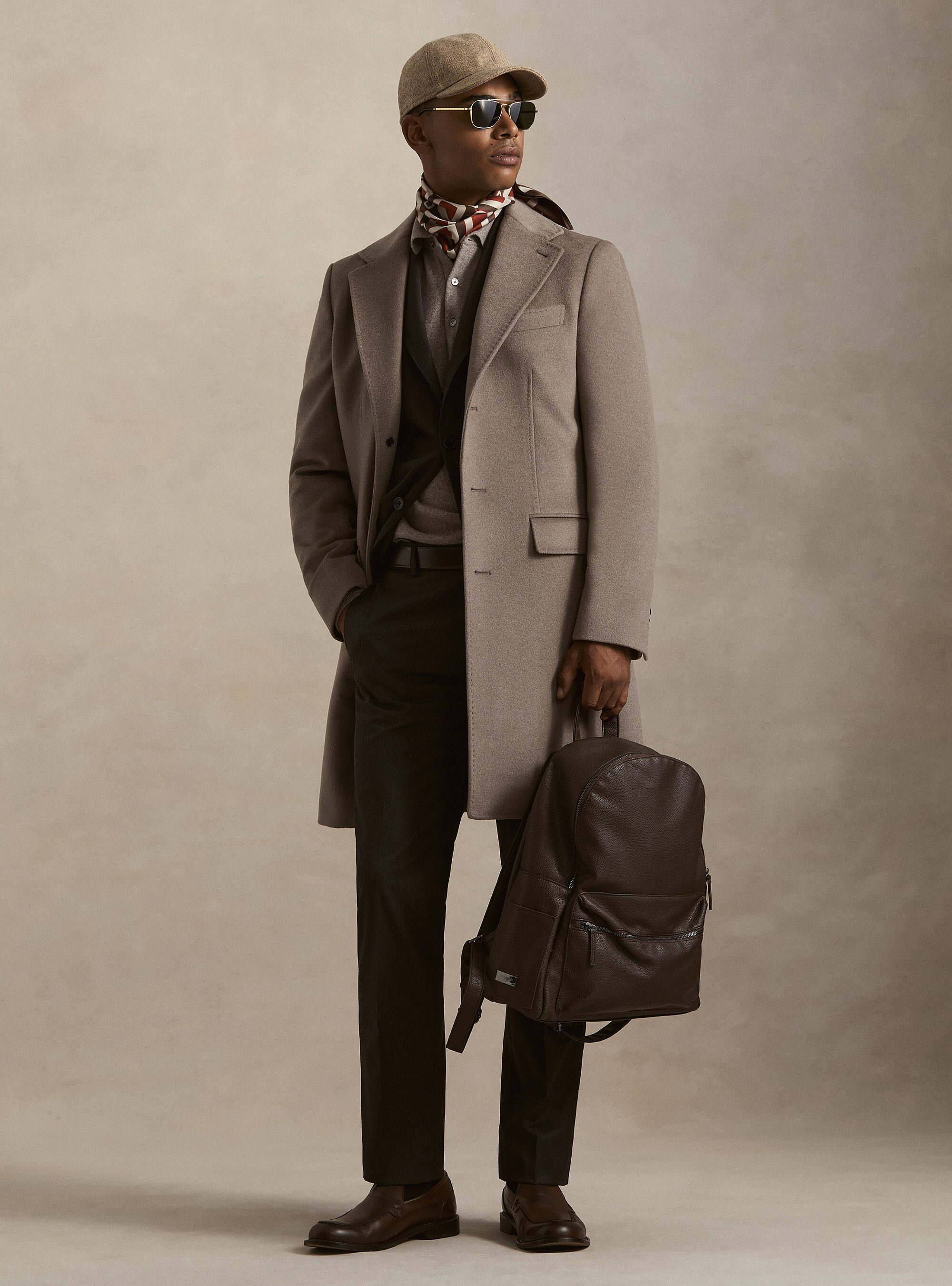 Single-breasted wool and cashmere coat