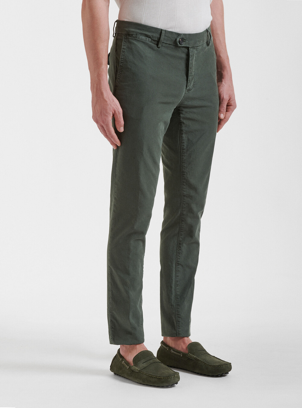 Pantalon chino slim pour homme coton stretch.