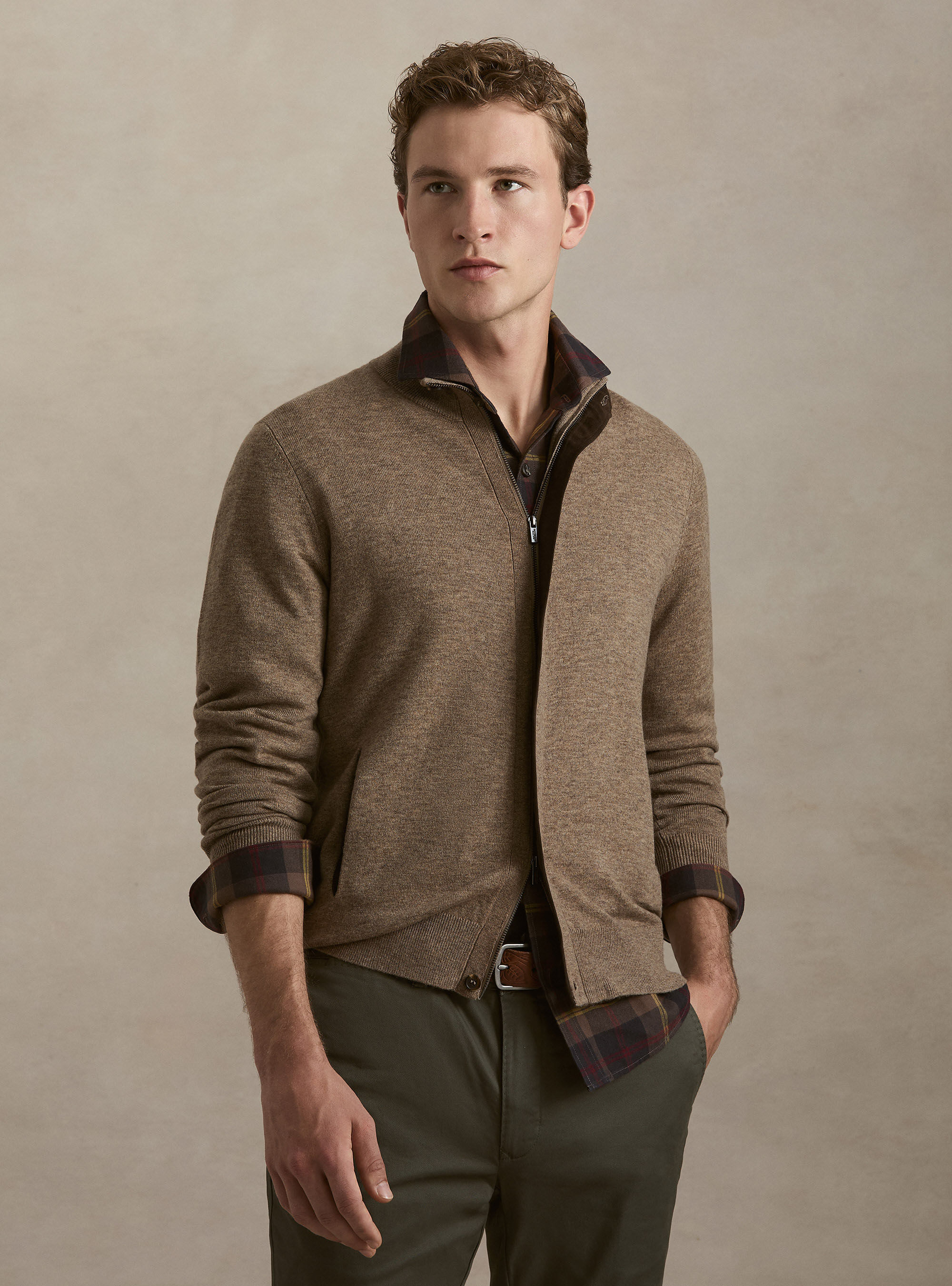 Gilet zipp&eacute; in laine d'agneau et cachemire