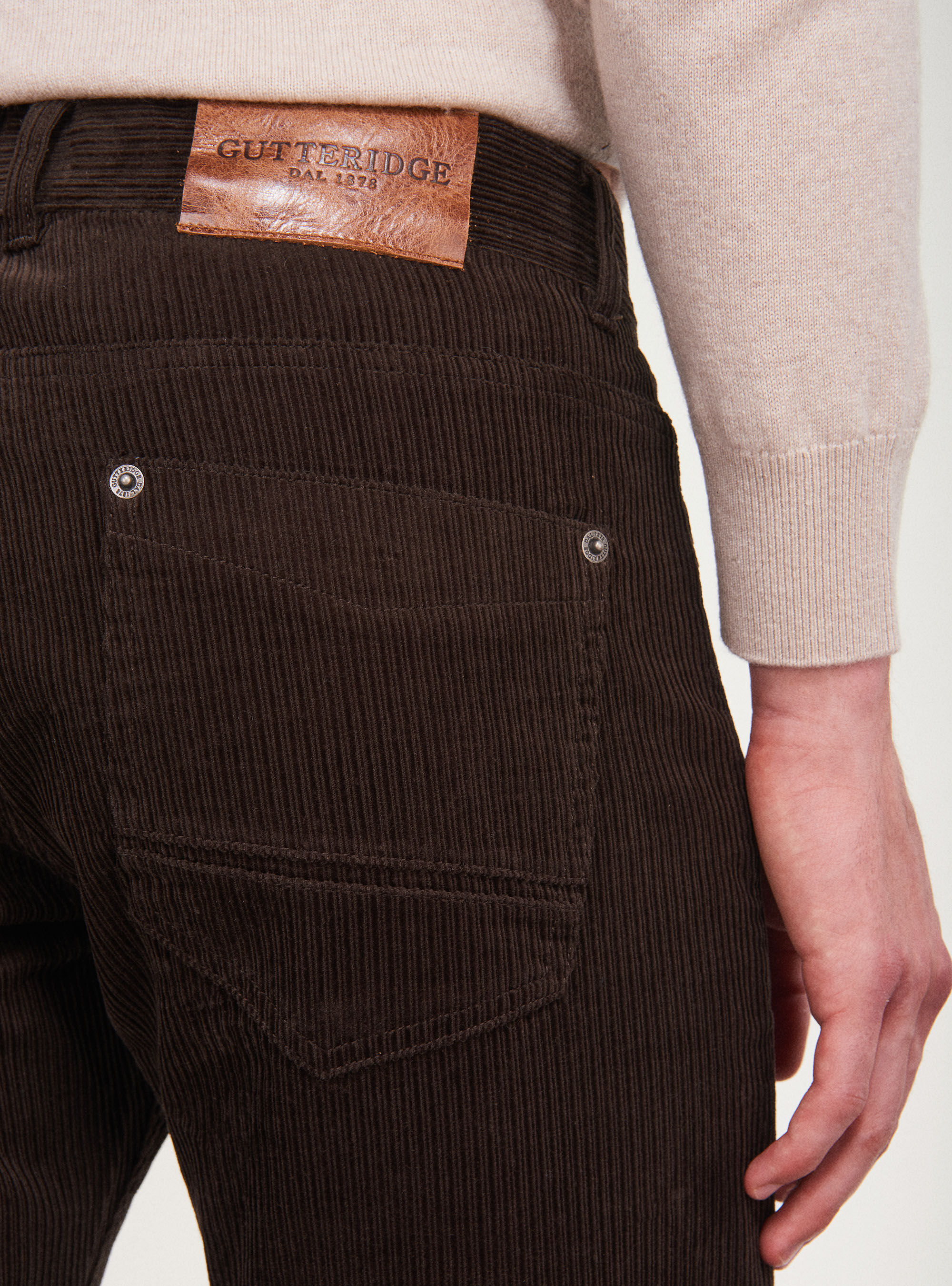 Pantaloni cinque tasche in velluto di cotone