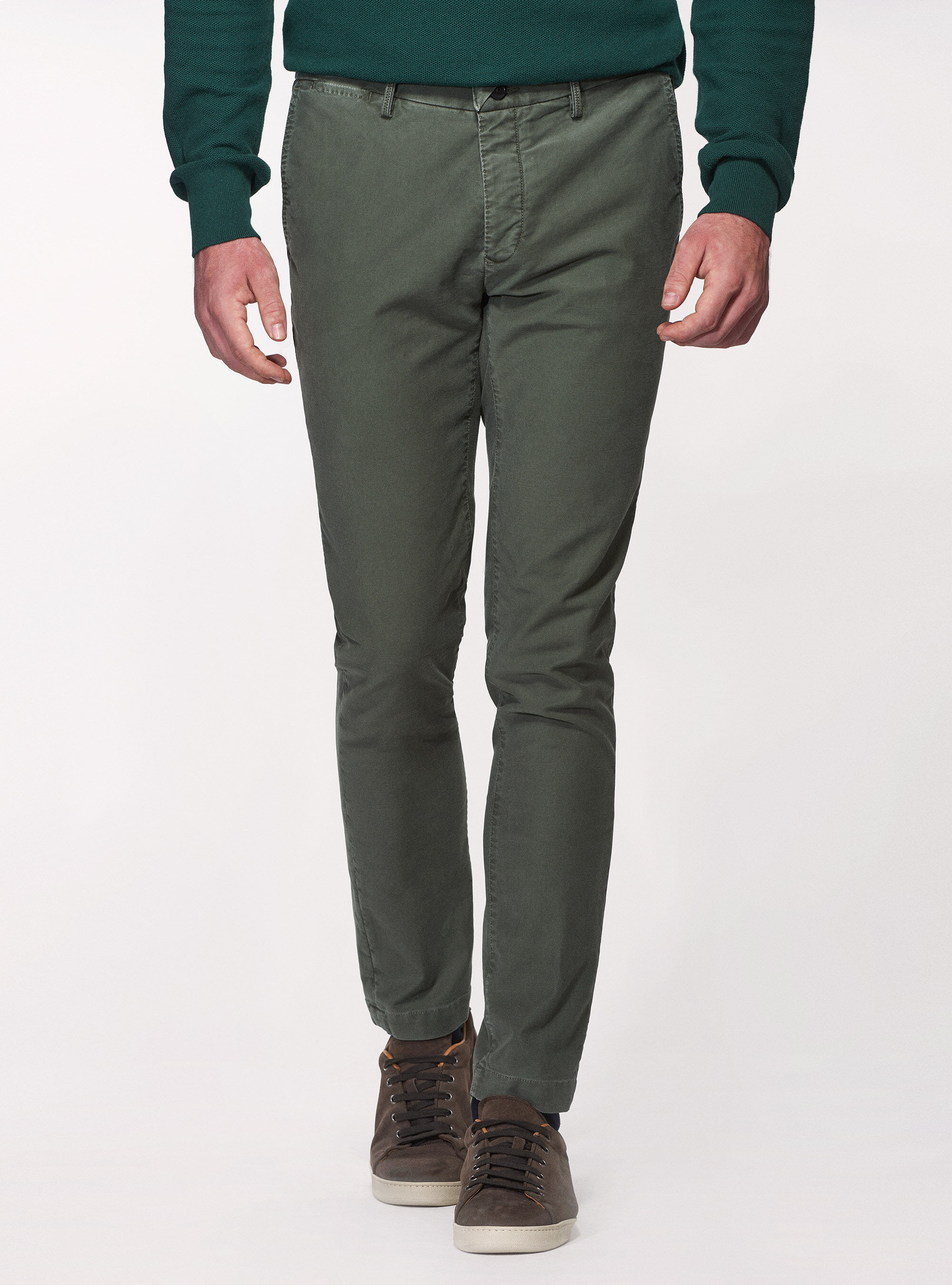 Pantalon slack en coton teint la main