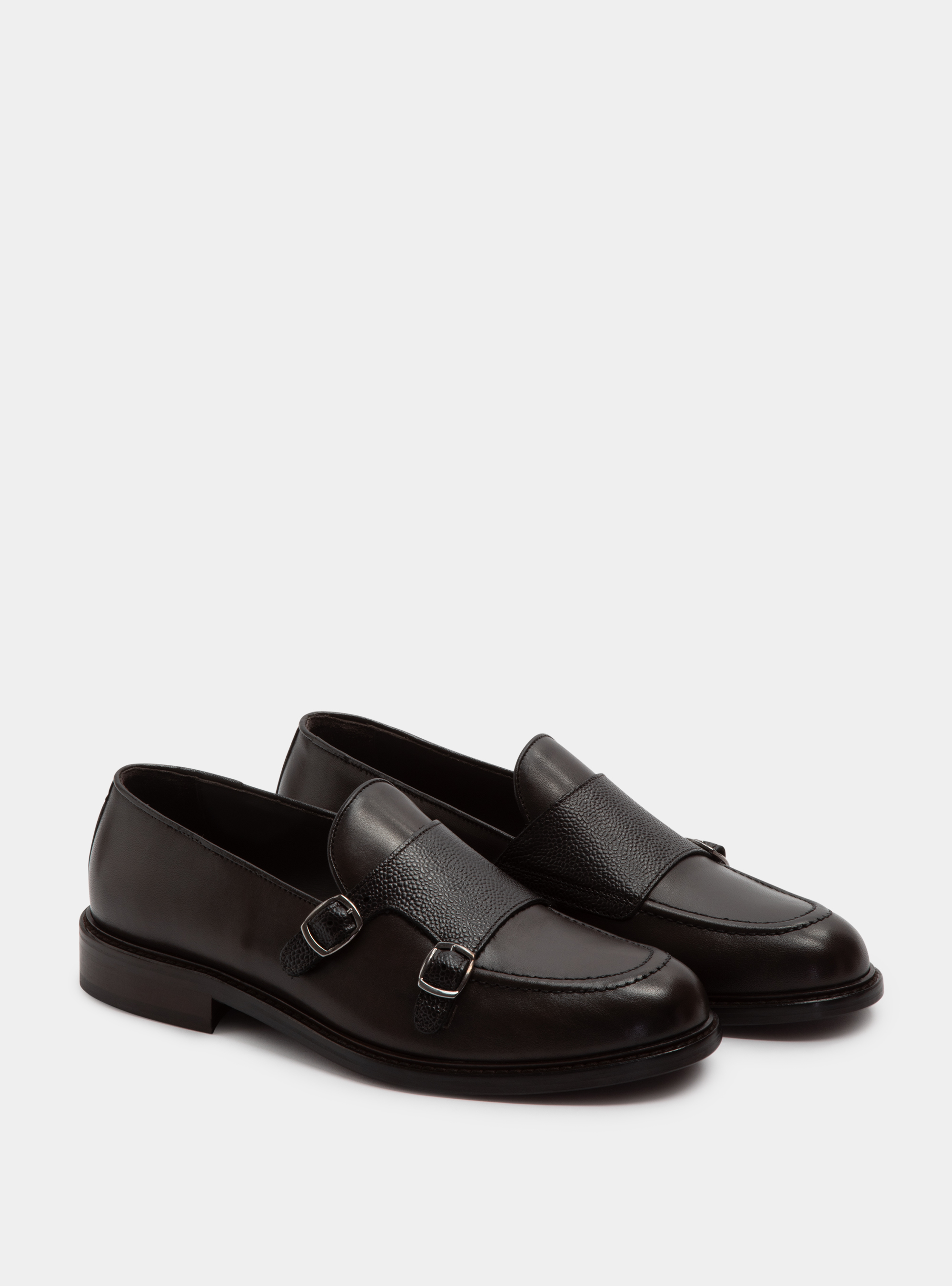 Mocassins en cuir avec double boucle GutteridgeEU Chaussures Uomo