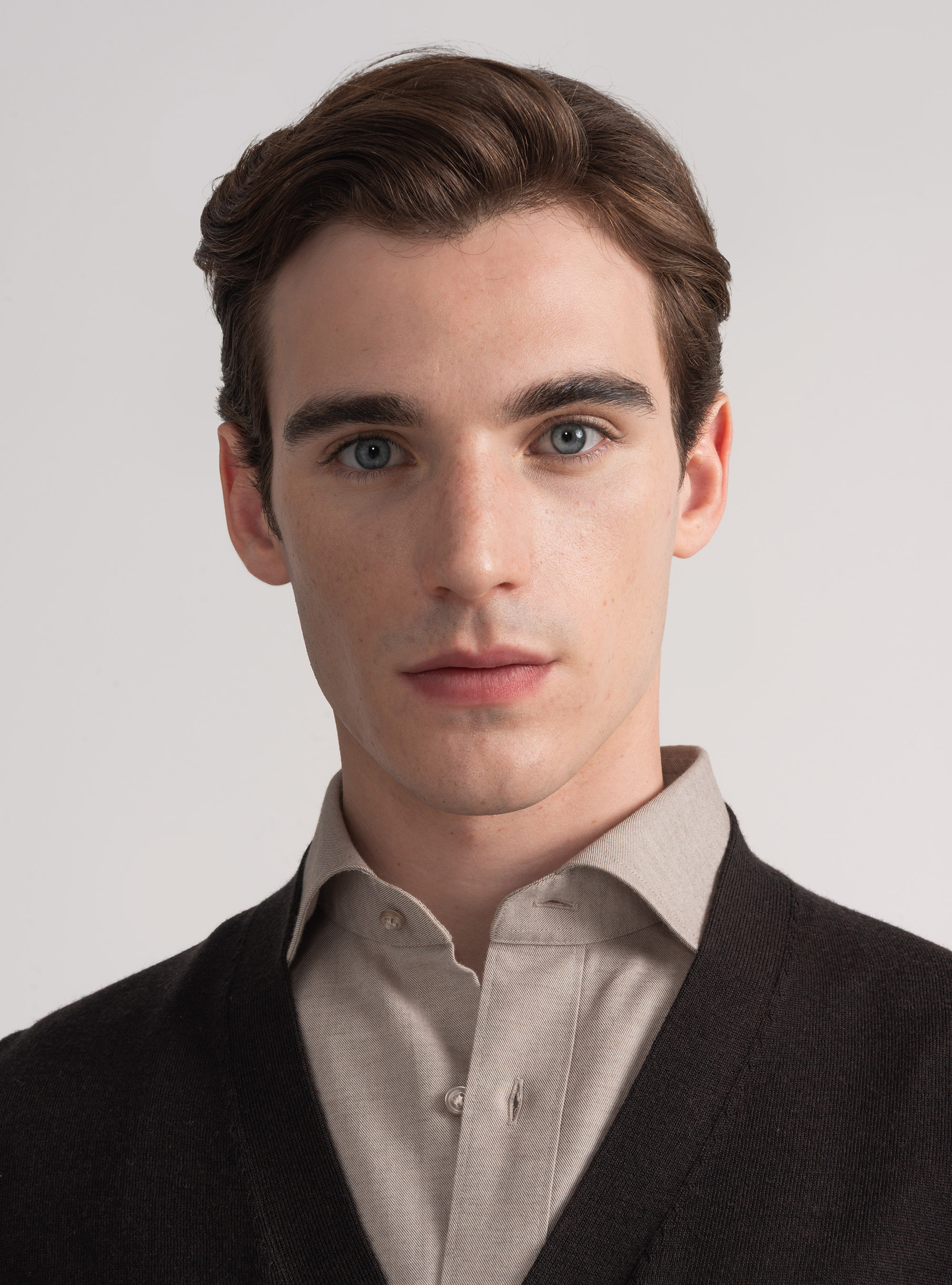 Knitted cardigan with buttons in extra-fine merino wool, BROWN