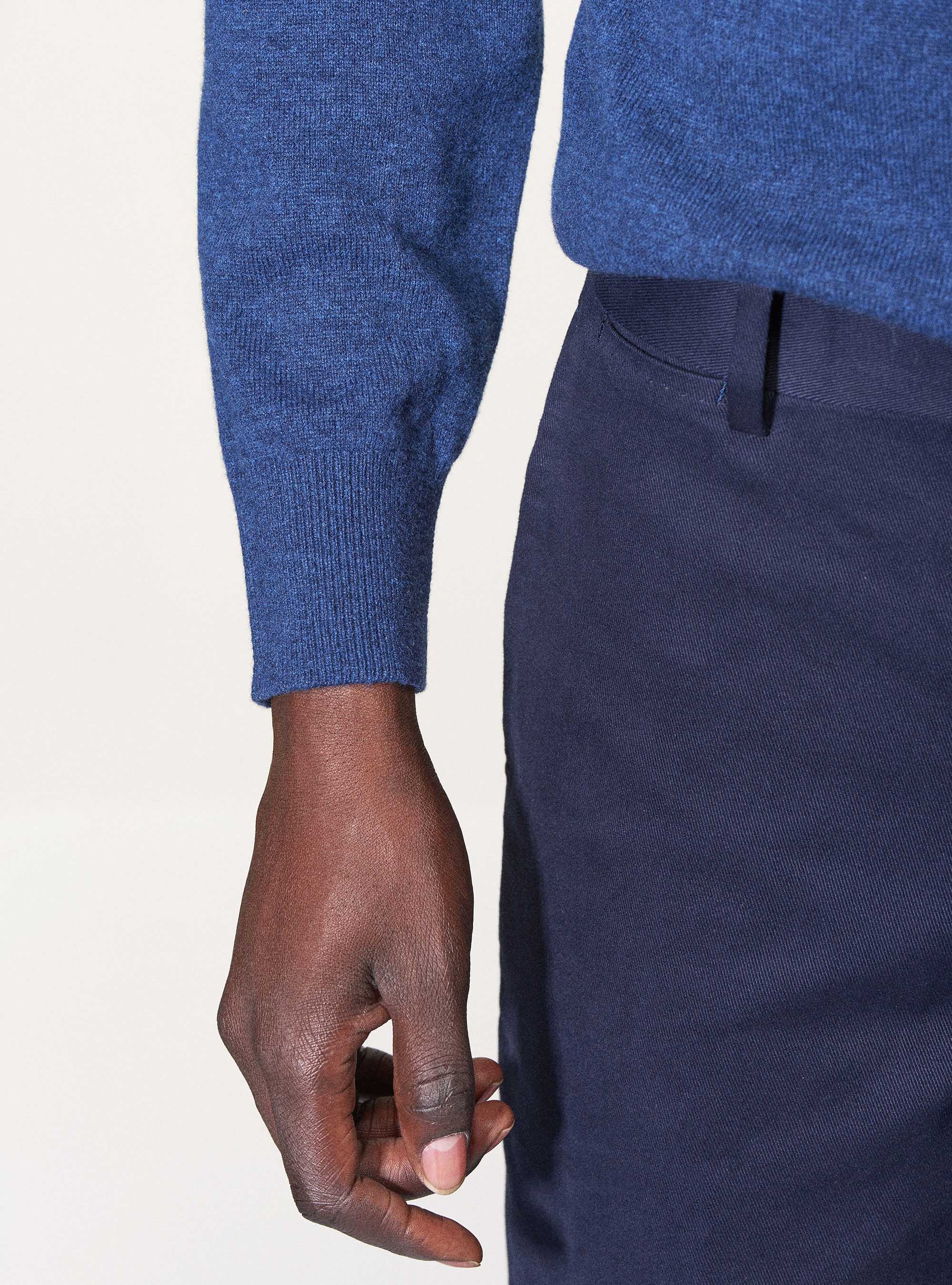 Maglia girocollo in lana lambswool e cashmere, INCHIOSTRO