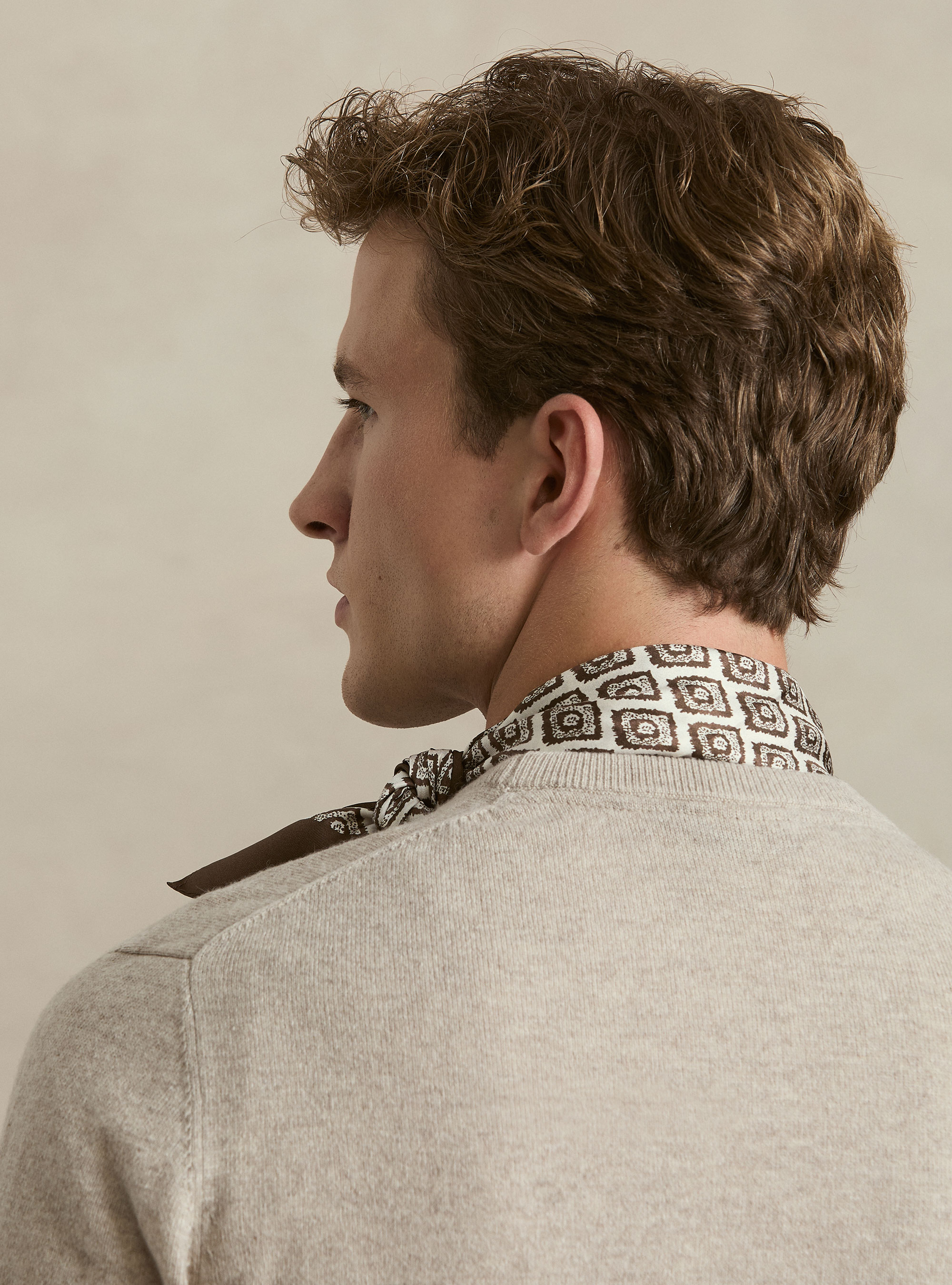 Maglia girocollo in 100% cashmere, ECRU