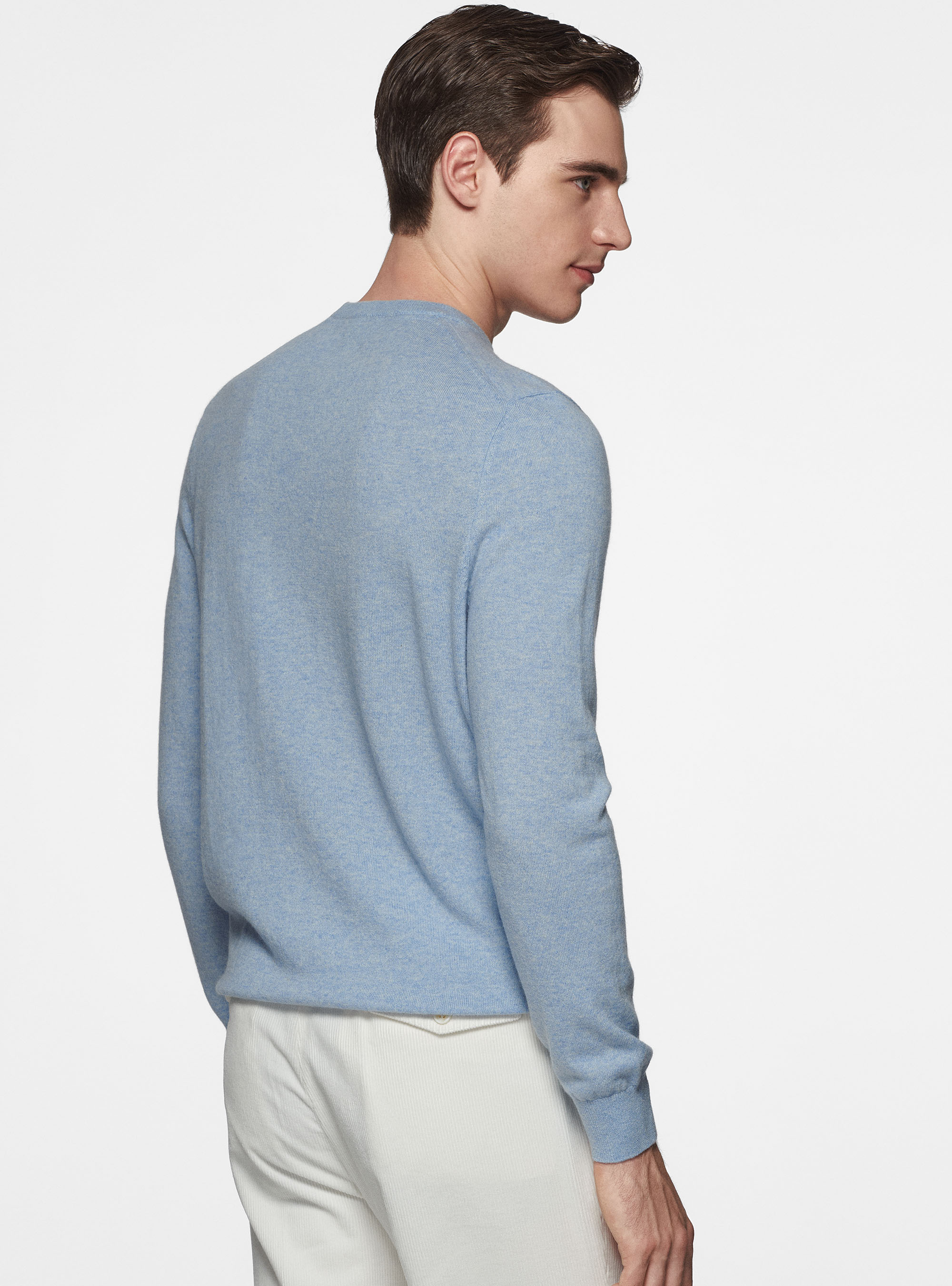Maglia girocollo in cashmere, AZZURRO POLVERE 0283C