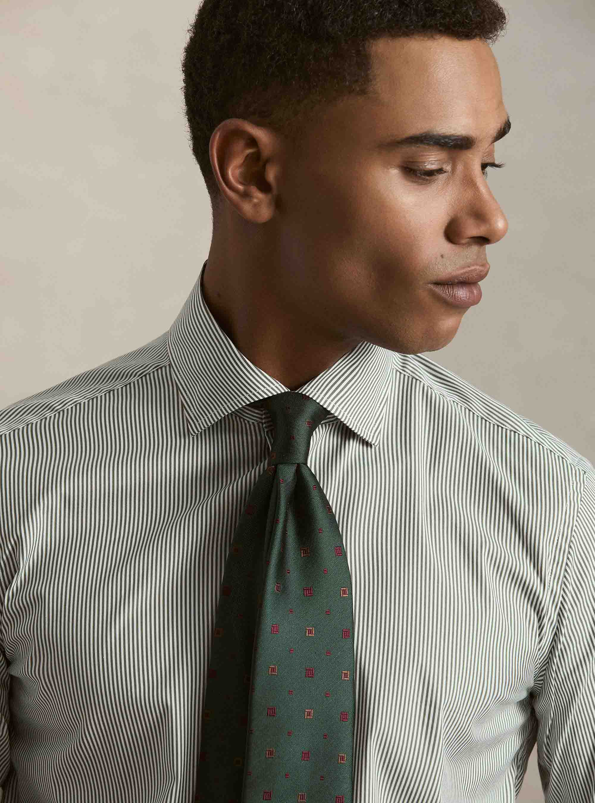 Camisa de rayas de popel&iacute;n de algod&oacute;n el&aacute;stico, VERDE