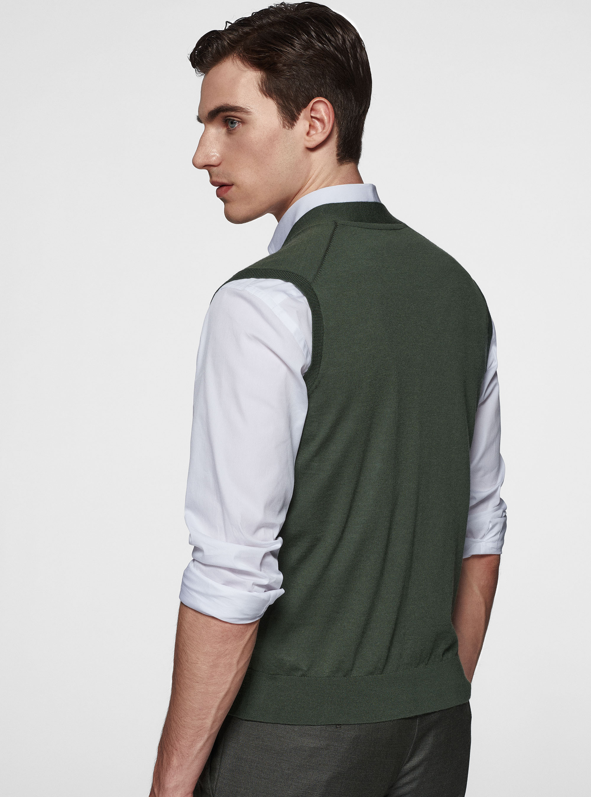Gilet in maglia in pura lana merino extrafine, MILITARE 0609C