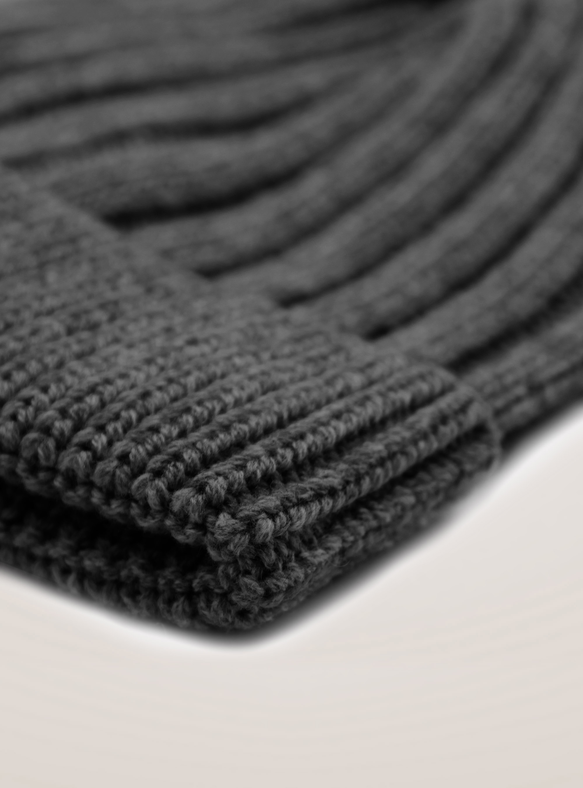 WOOL AND CASHMERE HAT, ASPHALT GREY