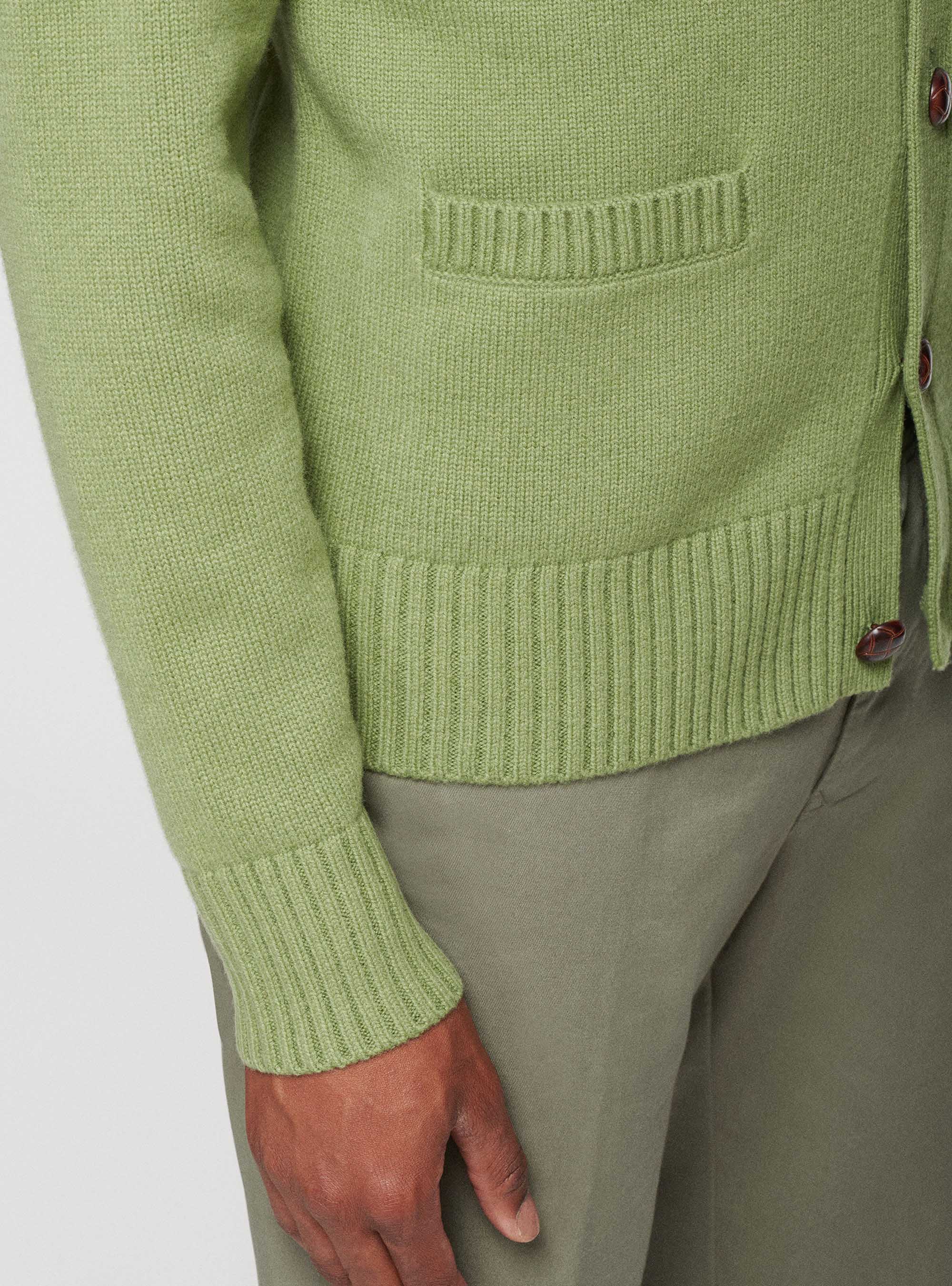 Cardigan in lana lambswool e cashmere, OLIVA