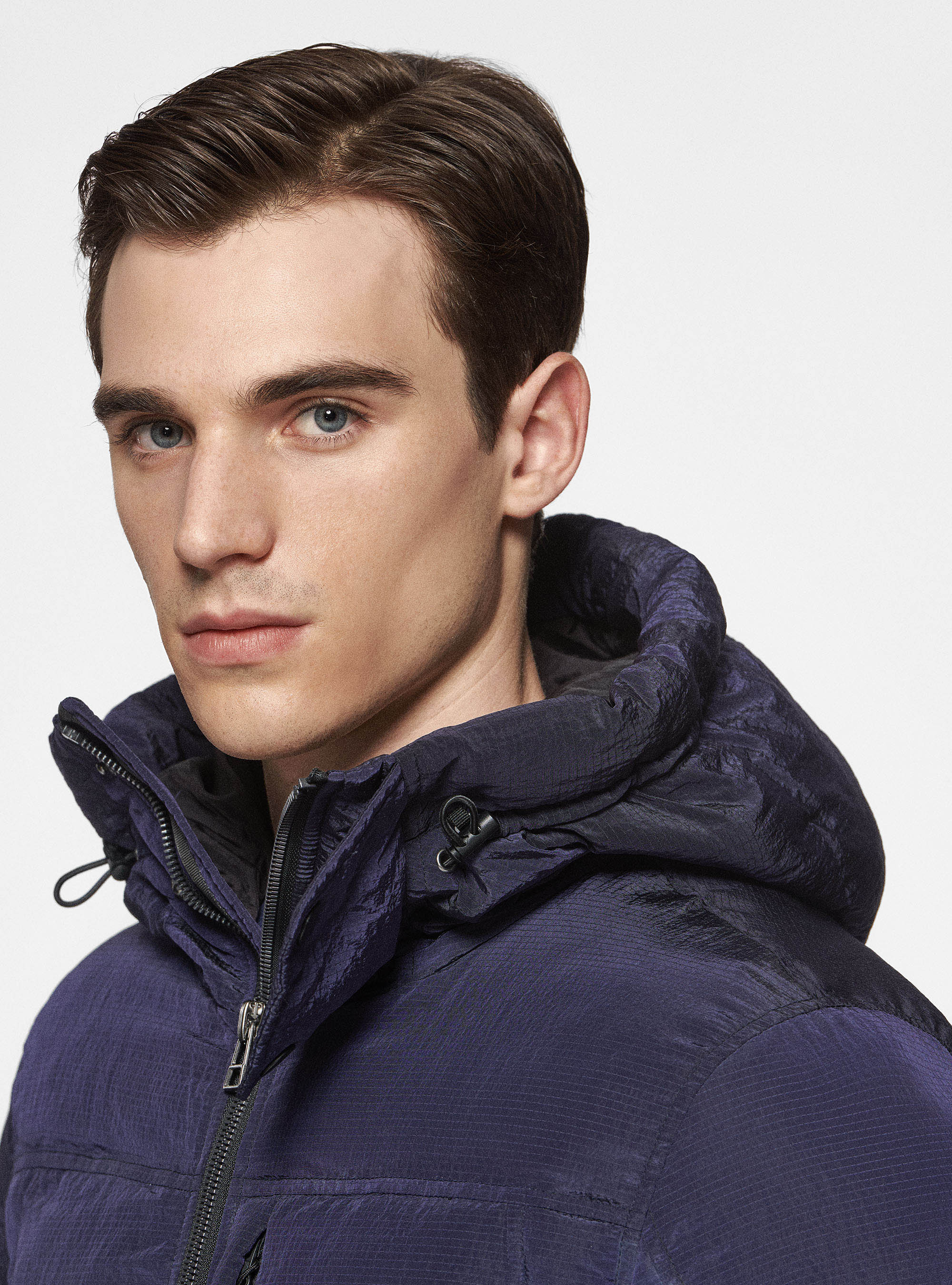 Giubbino tecnico in nylon ripstop con cappuccio, BLU NAVY