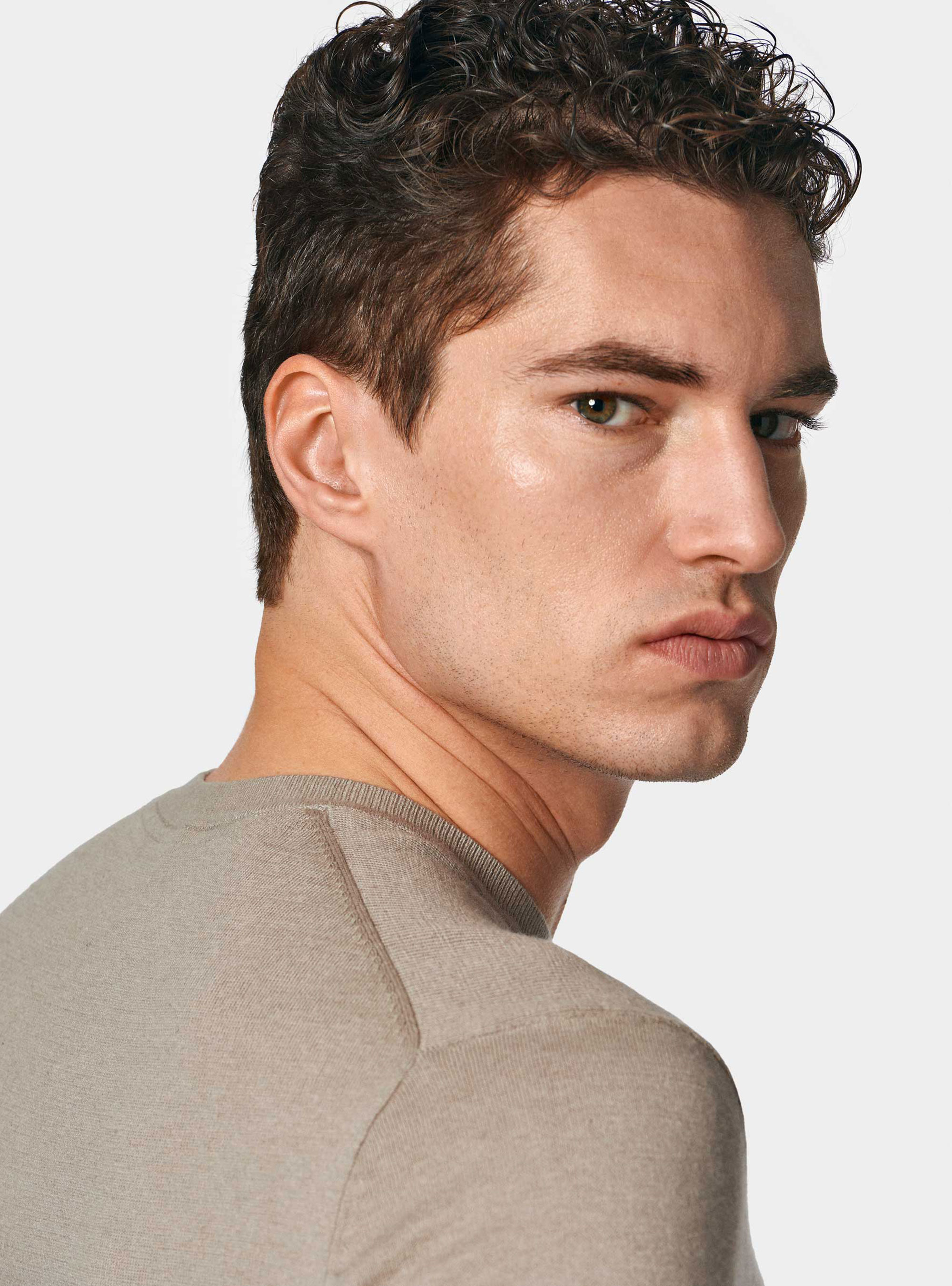 Punto de cuello redondo de algod&oacute;n seda y cachemira, ARENA