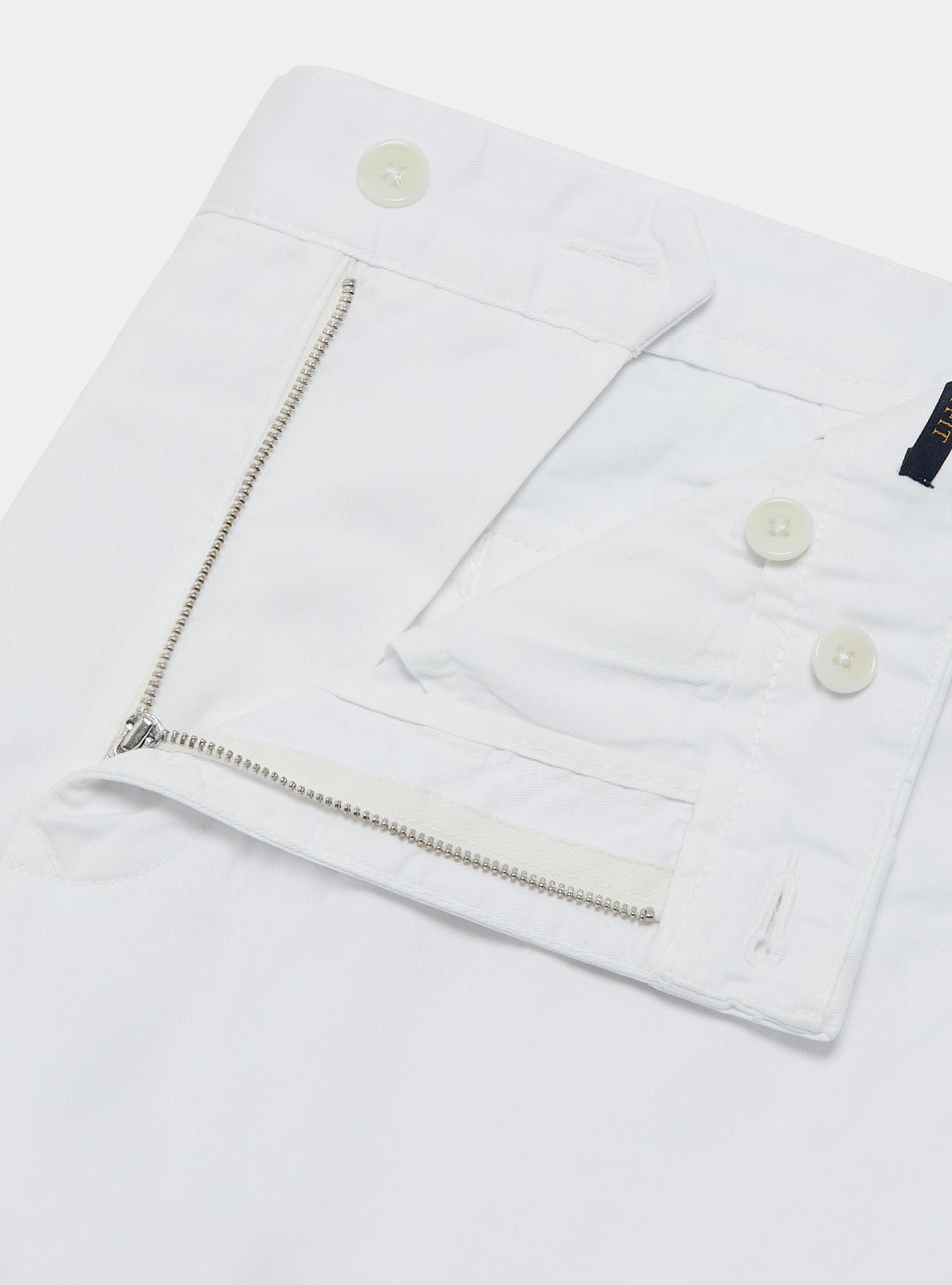 Pantal&oacute;n slim fit de sarga el&aacute;stica, BLANCO