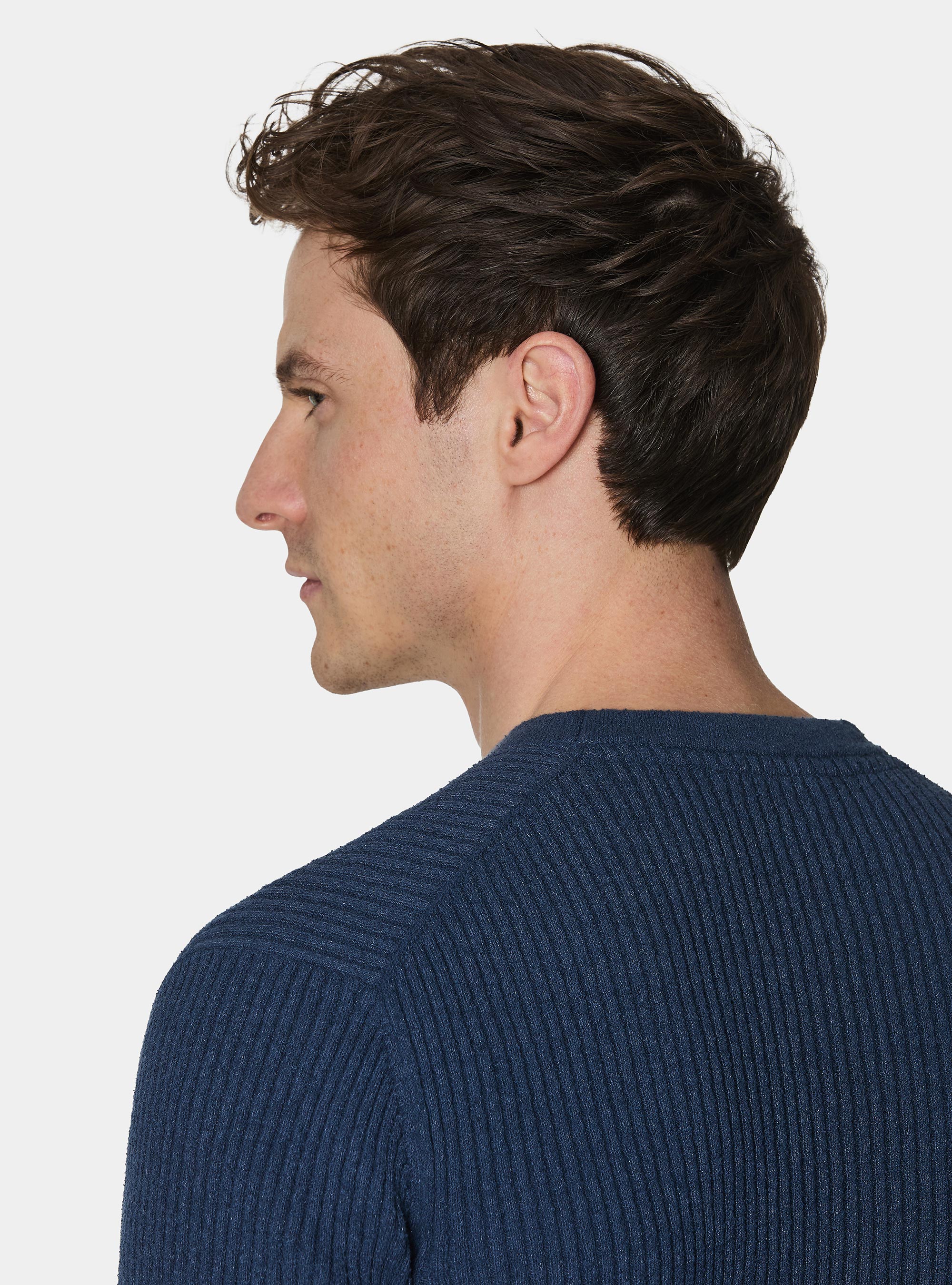 Rundhalsausschnitt aus Boucl&eacute;-Rippstrick, ENCRE