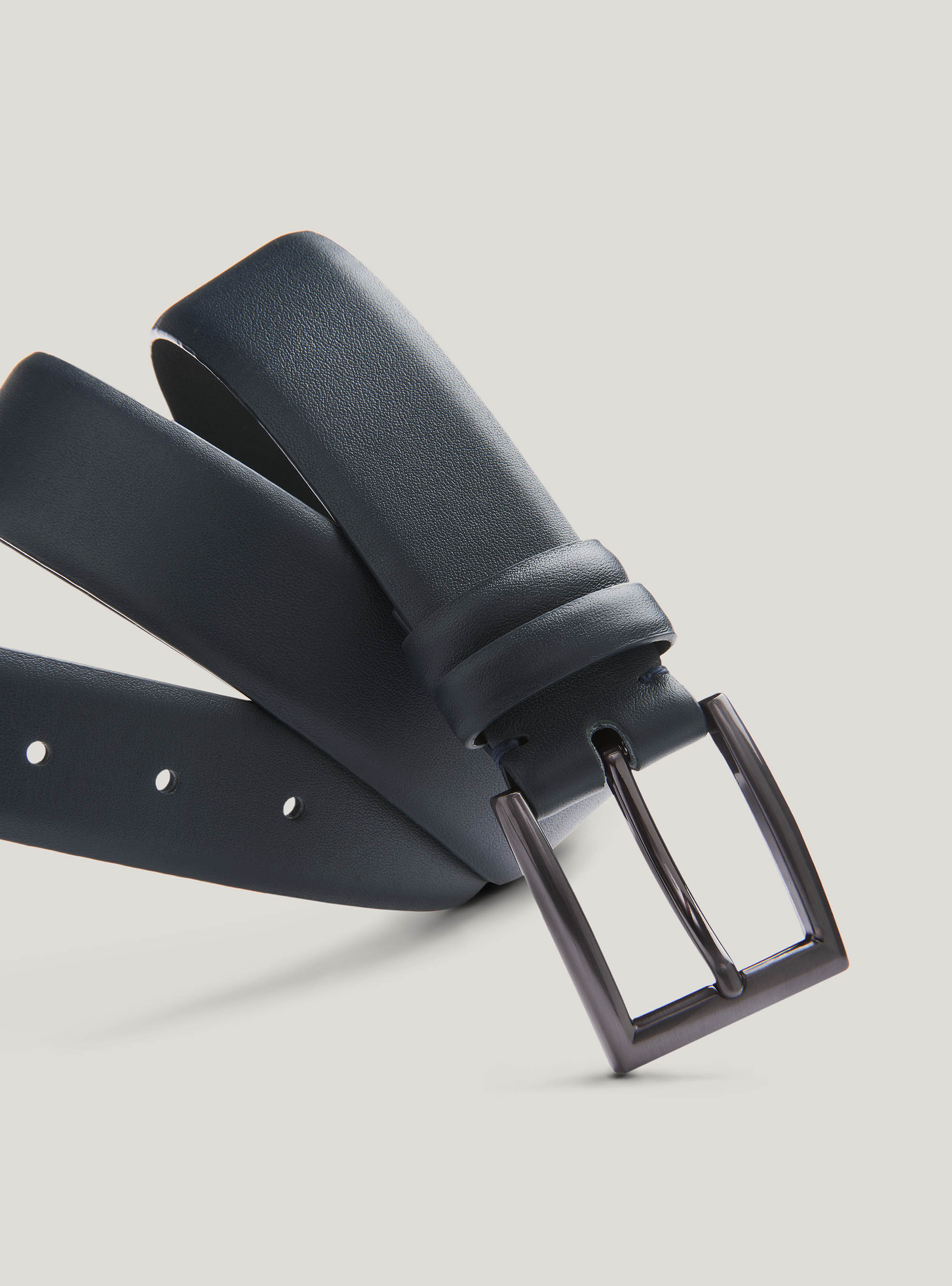 Leather belt