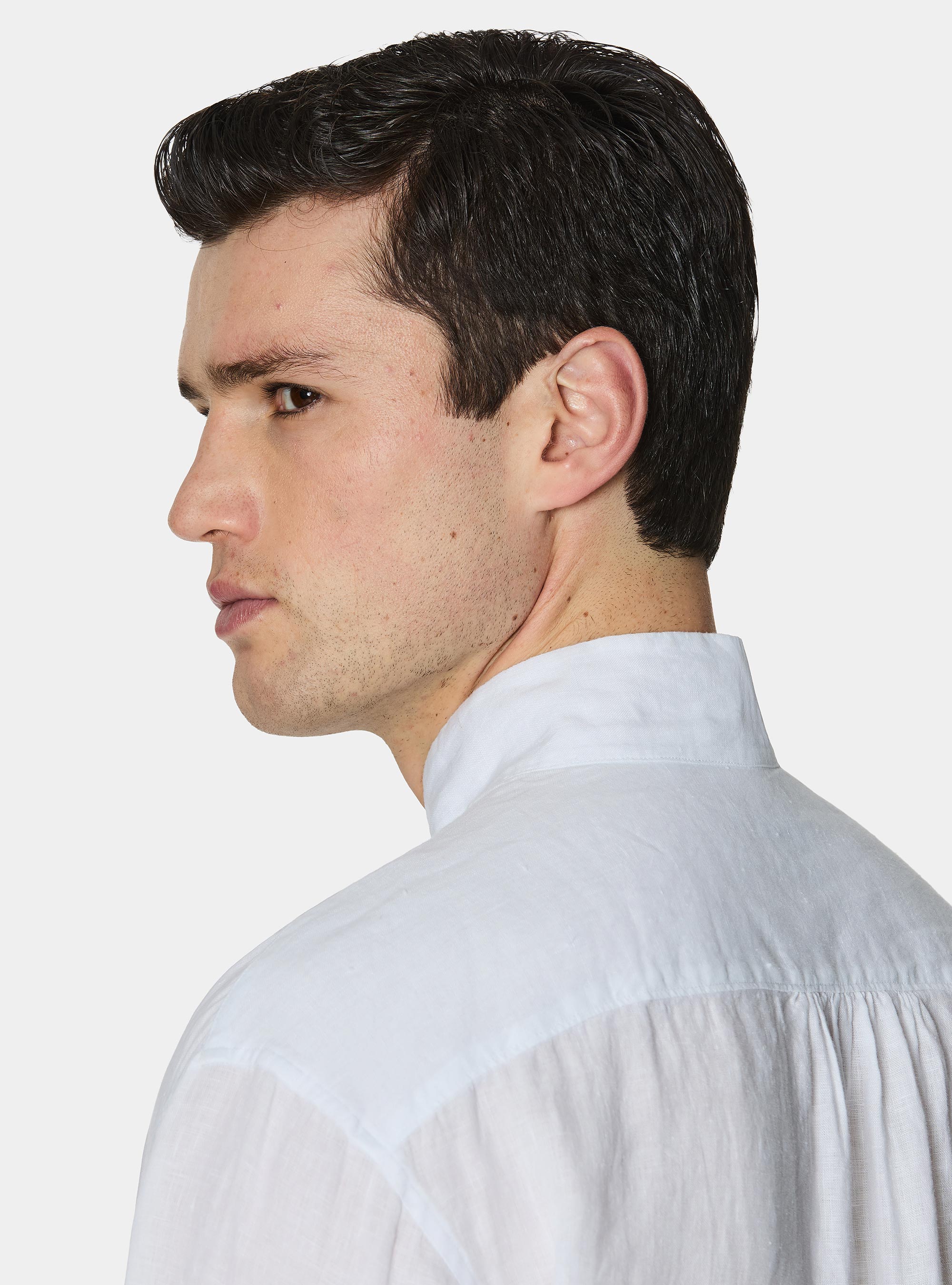 Pure linen shirt with wing collar, WHITE