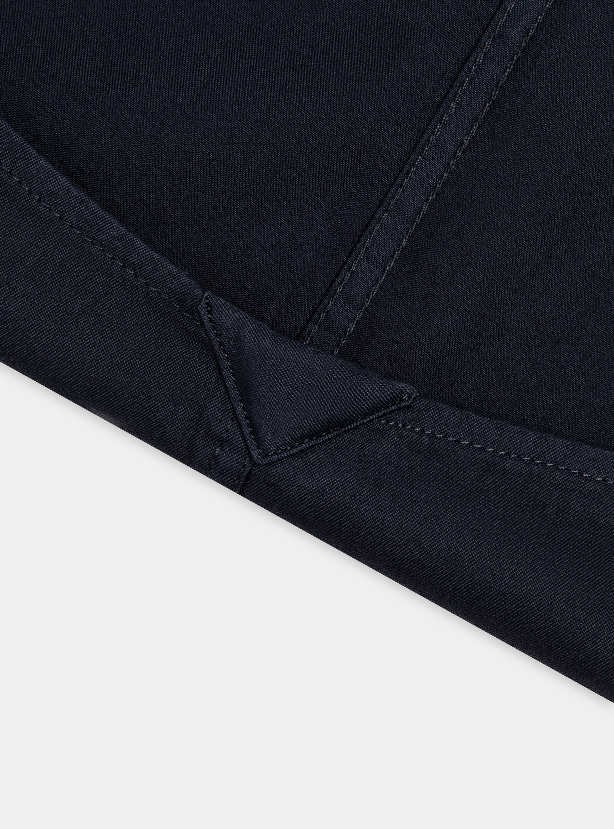 Camicia in cotone tinto in capo con tasche, BLU NAVY