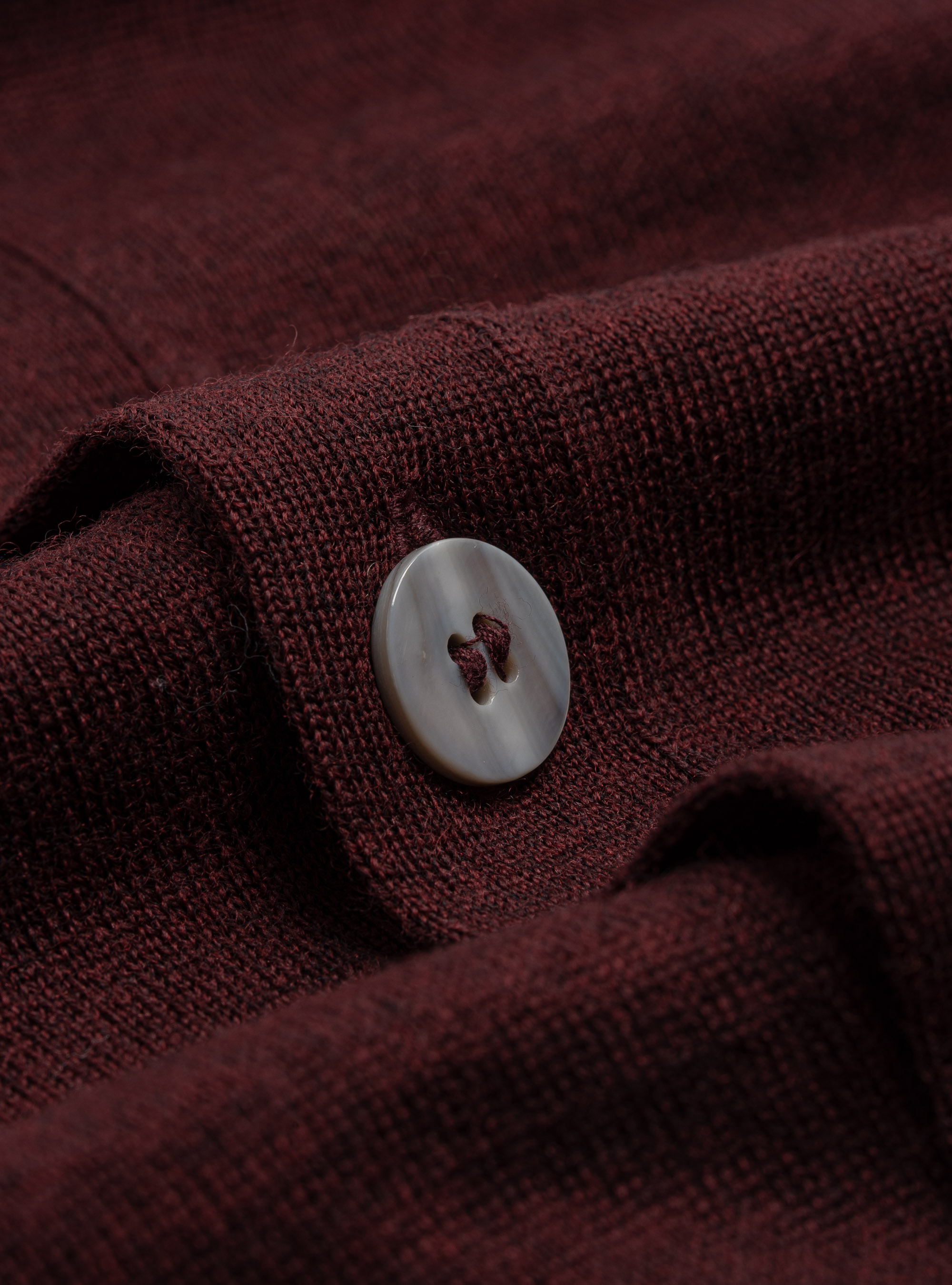 Strickjacke aus reiner Merinowolle, BORDEAUX 0311C