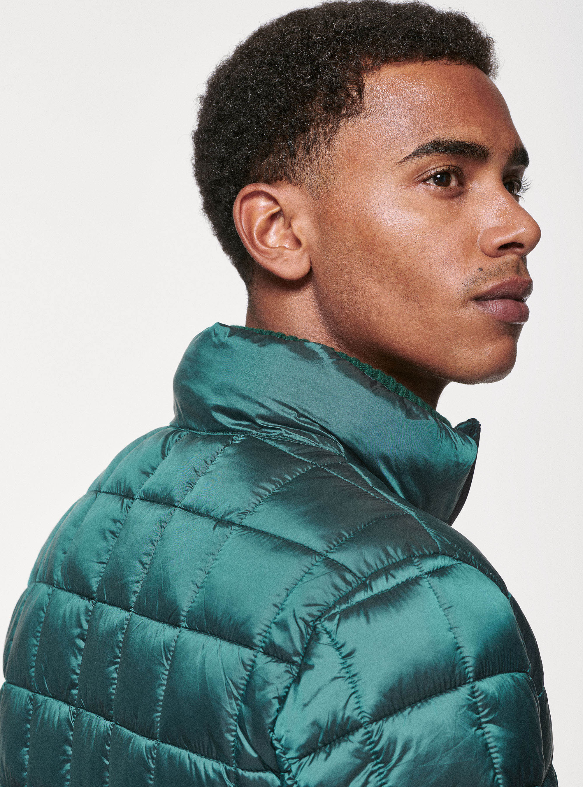 Bomber con imbottitura riciclata, VERDE