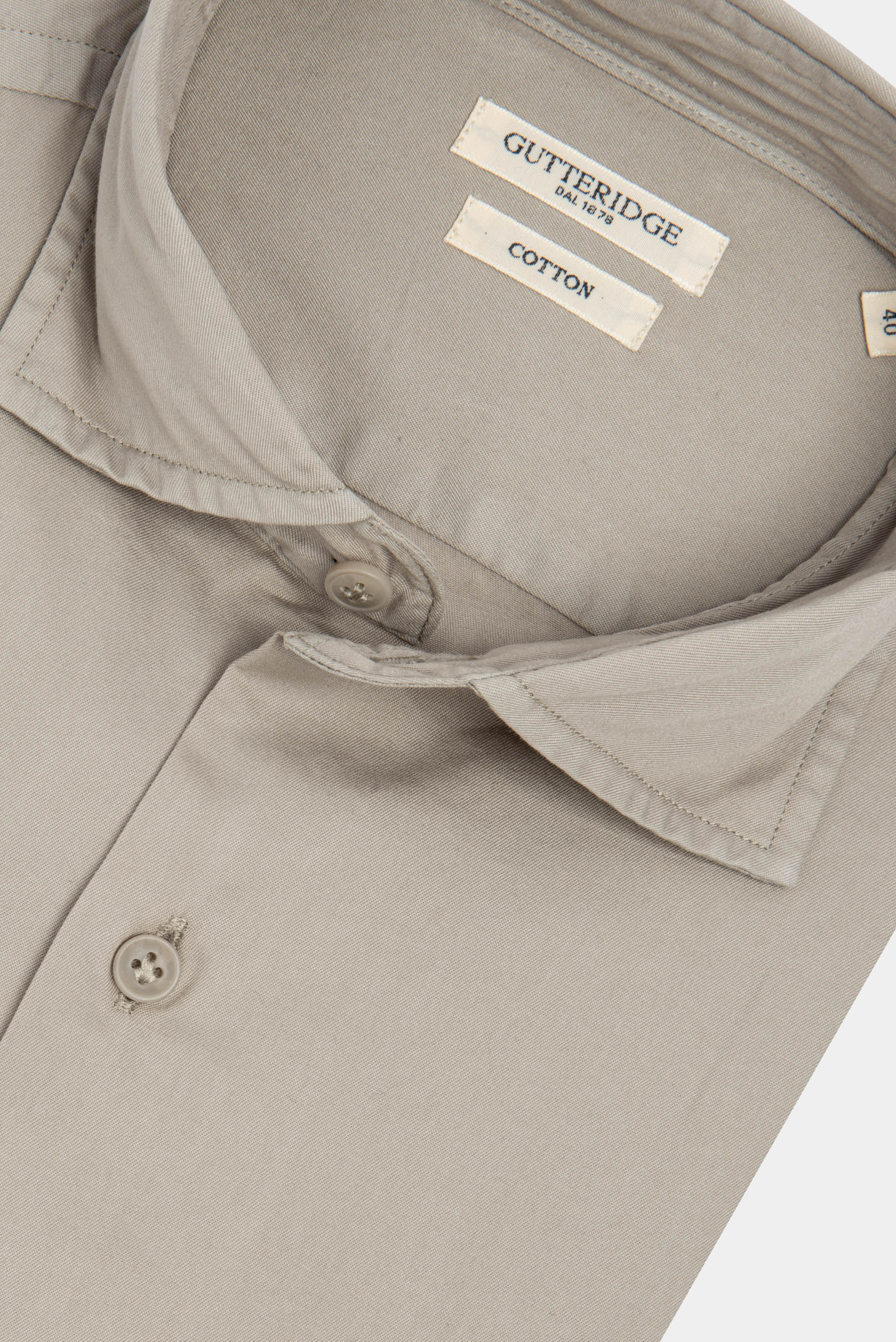 Garment dyed cotton shirt with pockets, SAND