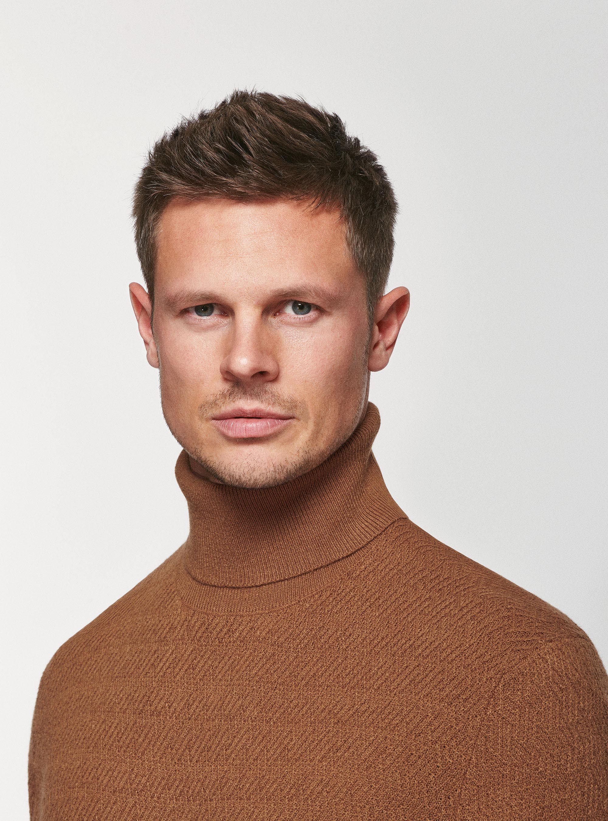 Dolcevita texturizzato in misto lana, TABACCO