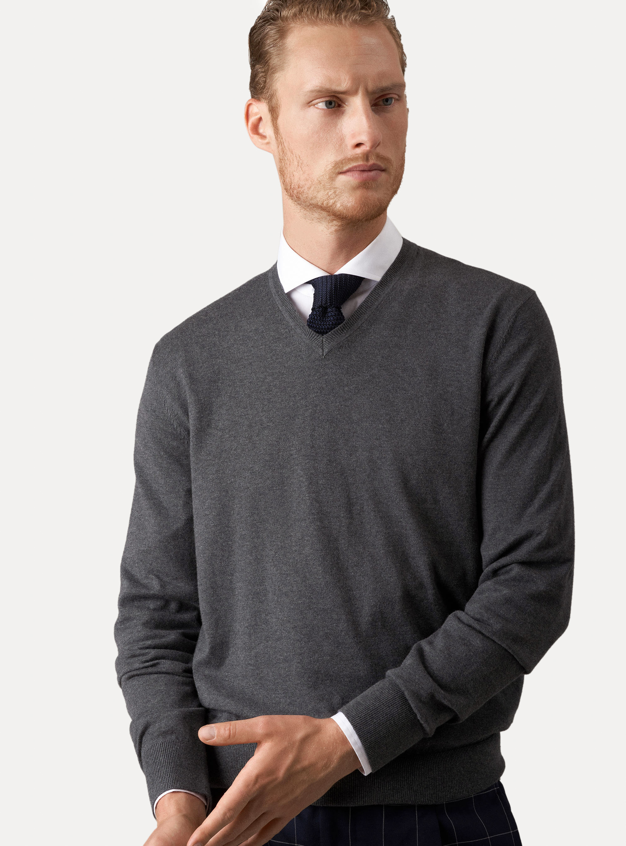 Pullover mit V-Ausschnitt aus Baumwolle, Seide und Kaschmir, ASFALTO 0115C