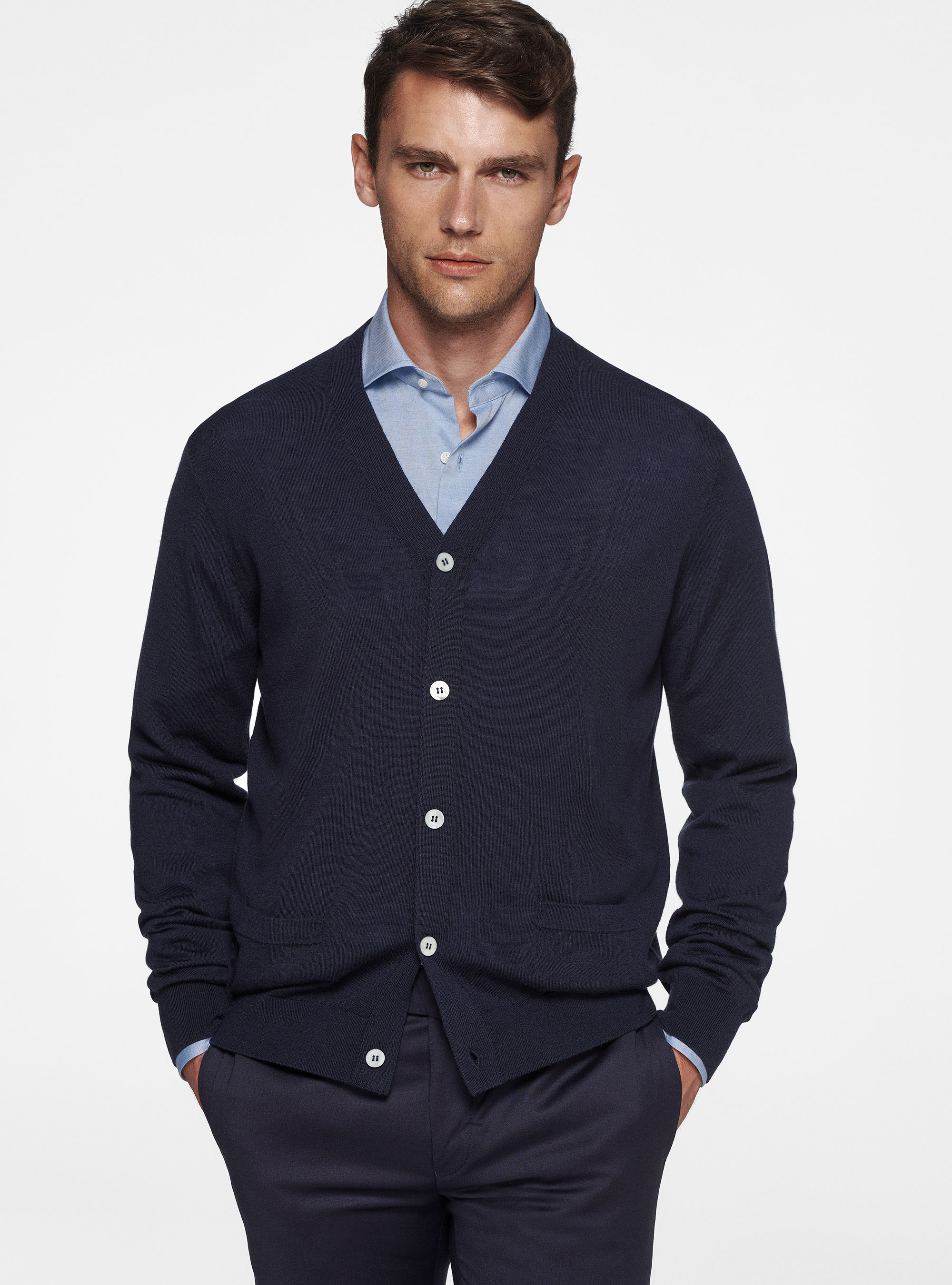 Knitted cardigan in pure merino wool, NAVY BLUE