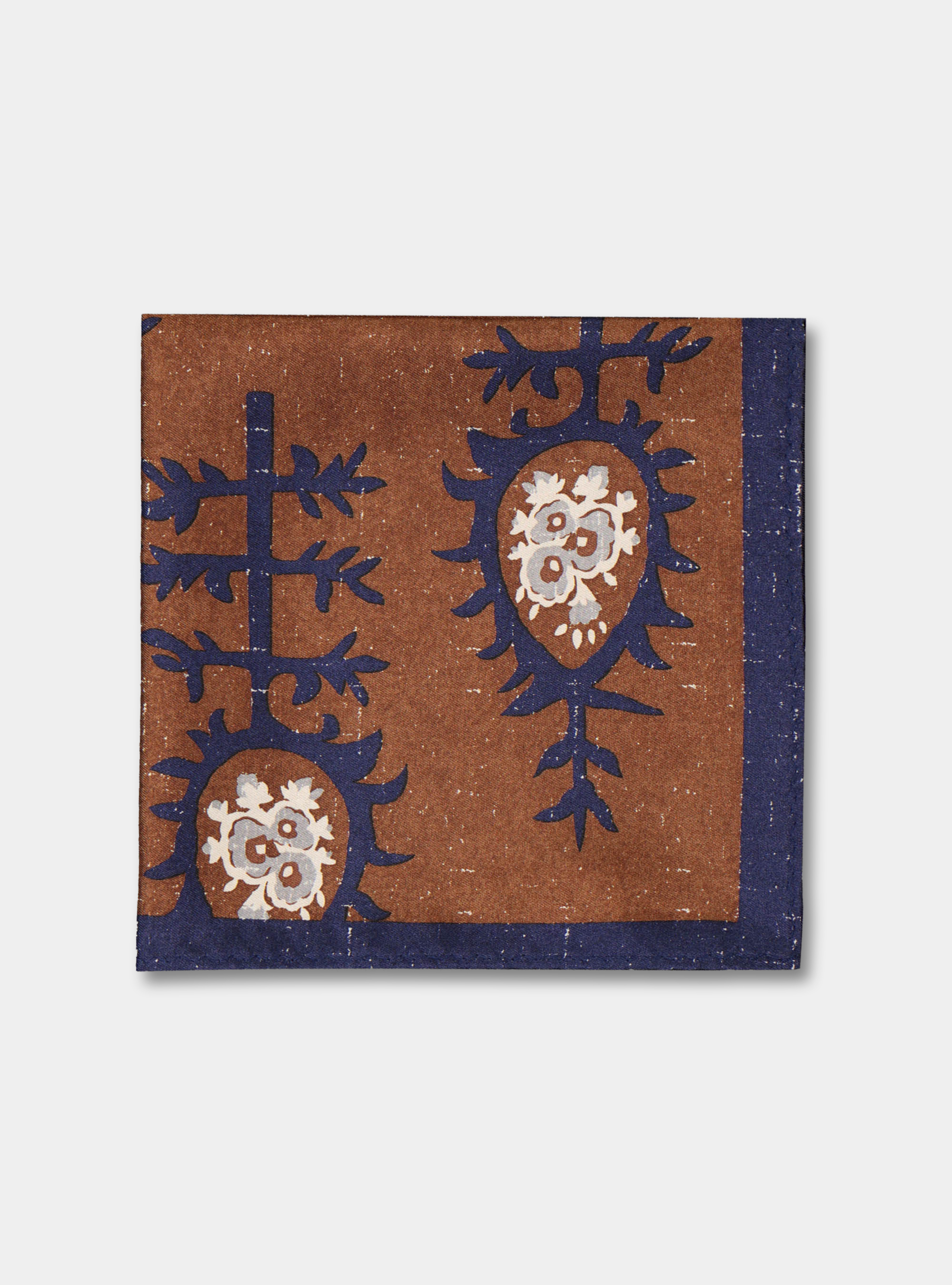 Pochette macro fantasia in seta stampata, FANGO