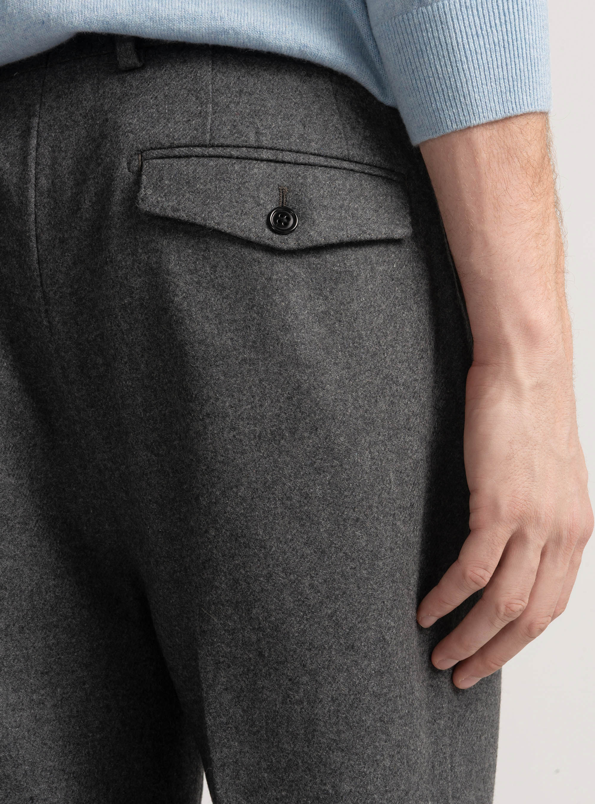 Pantaloni con pince in flanella, ASFALTO