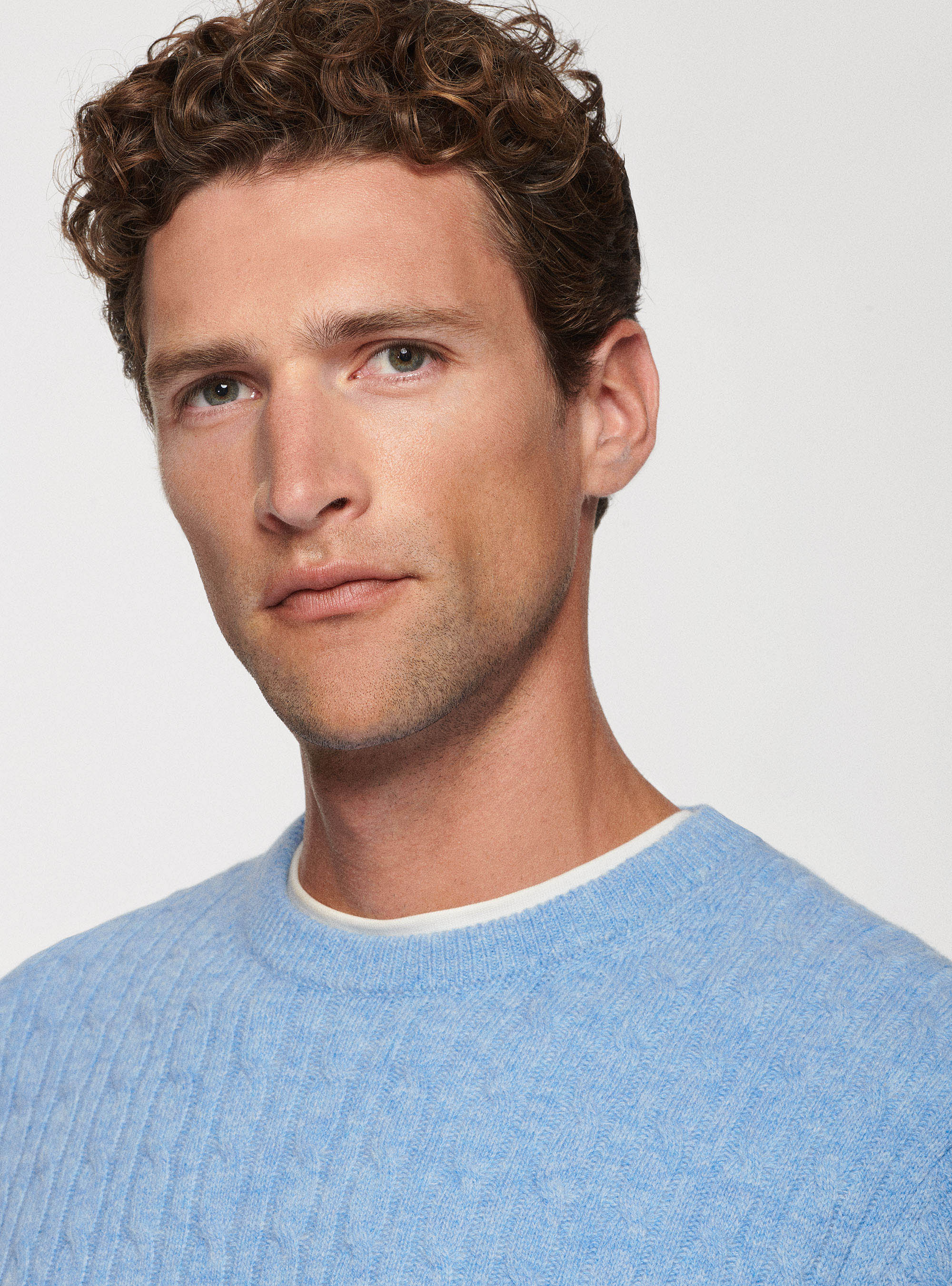 Maglia a treccia in lambswool, AZZURRO