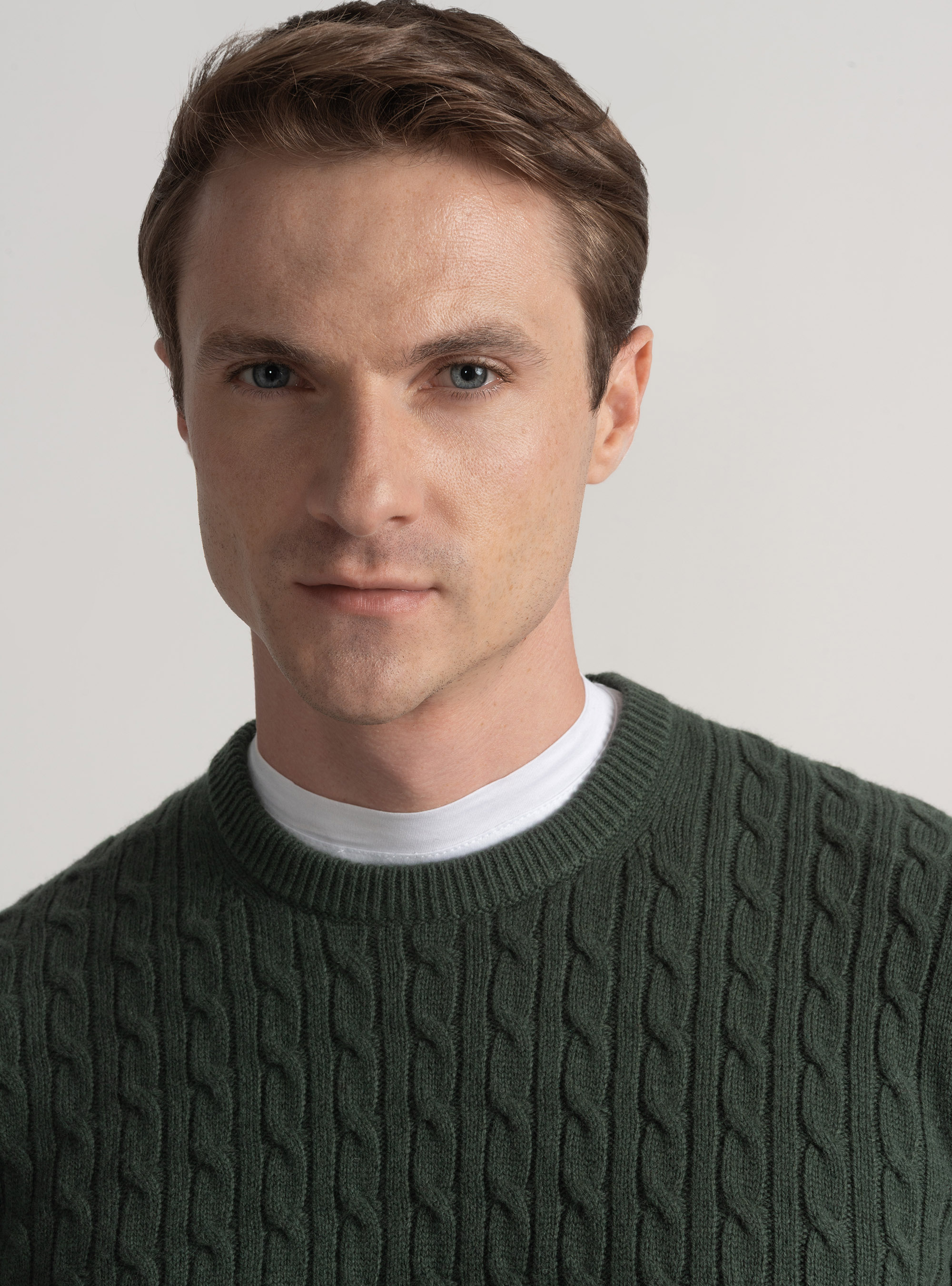 Maglia girocollo con treccia in lana e cashmere, MILITARE 0609C