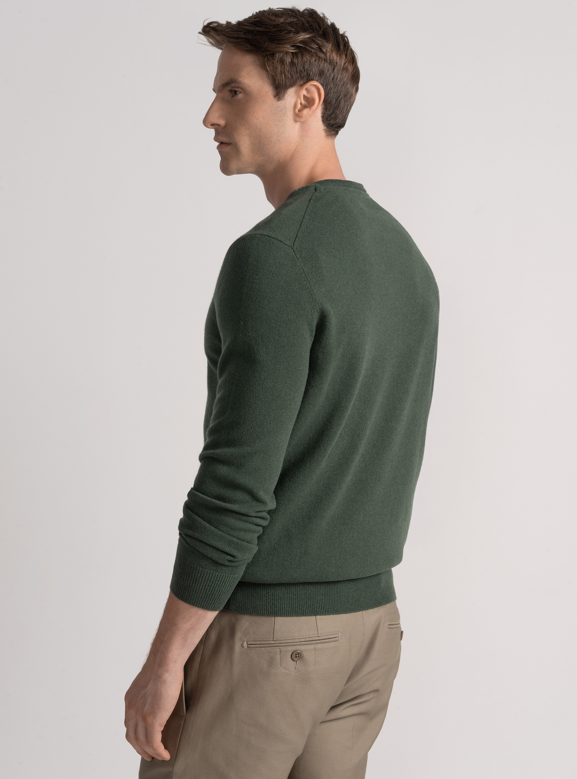 Maglia scollo a V in lana merino, MILITARE 0609C