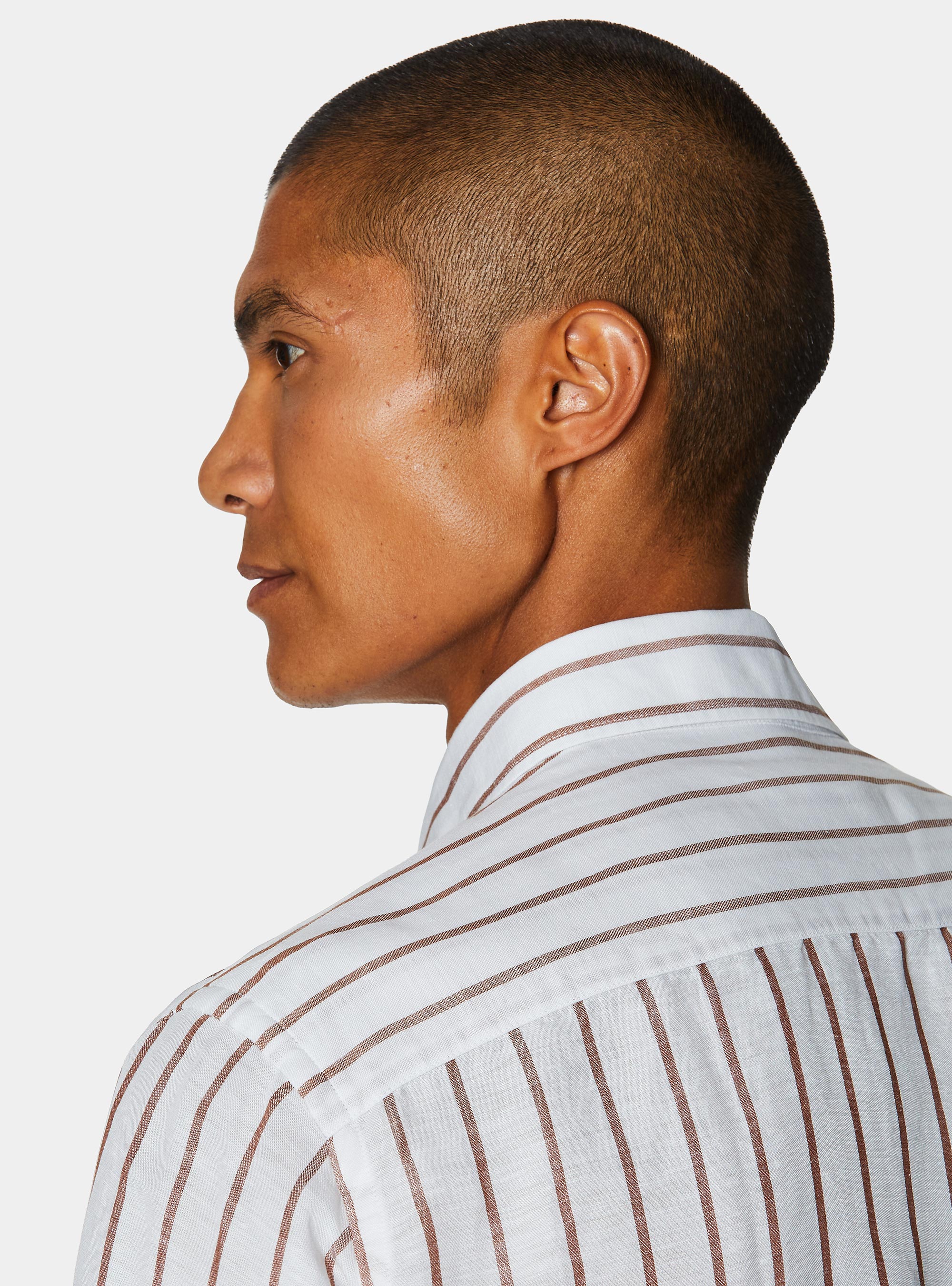 Camisa de rayas en mezcla de lino, MARRON