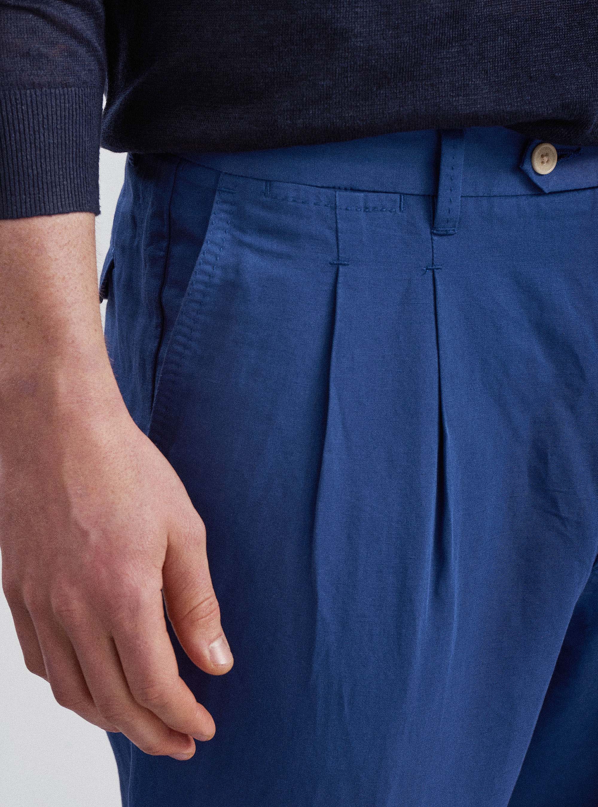 Pantaloni doppia pince in lino e cotone, BLU