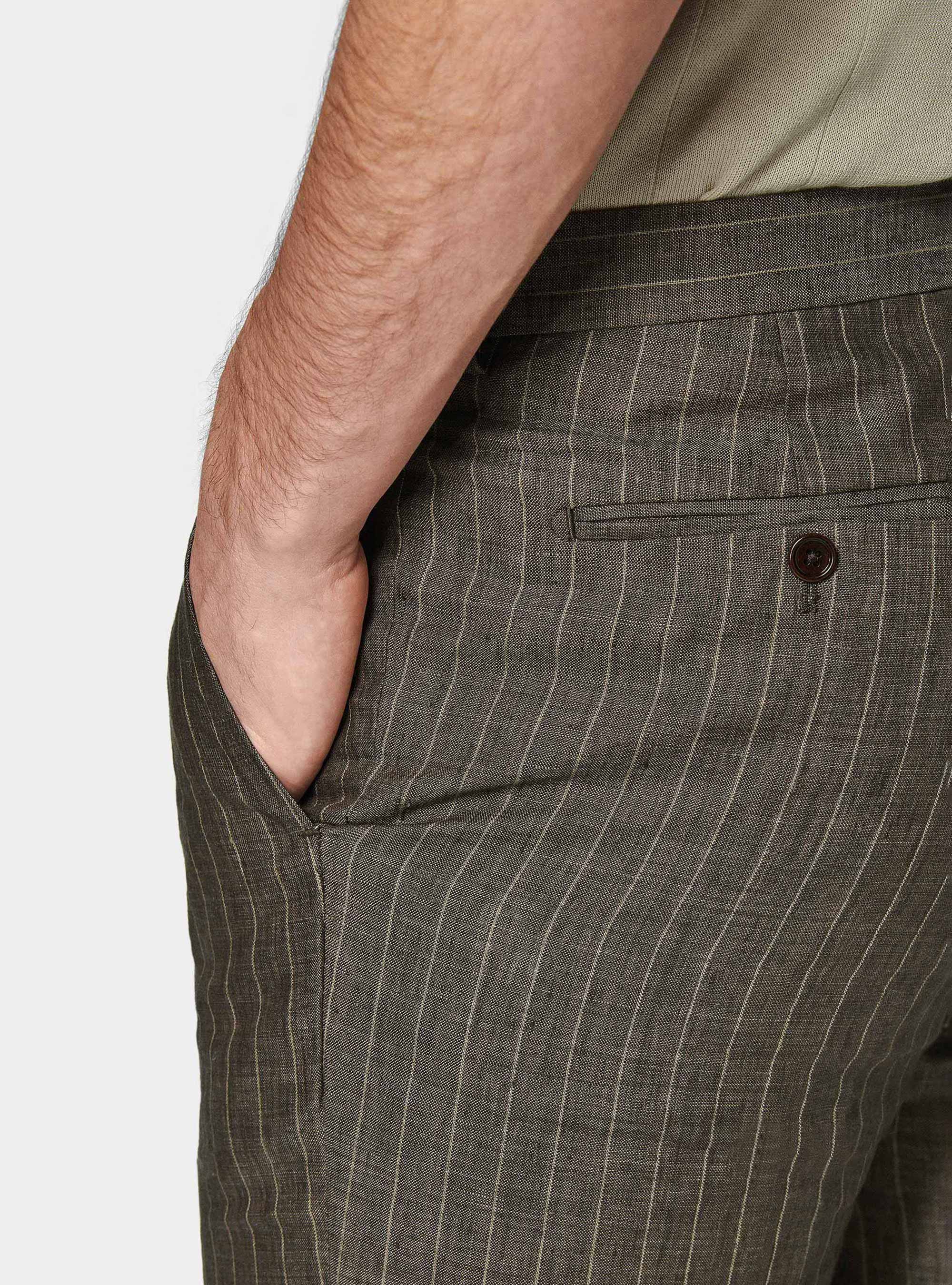 Pantal&oacute;n de traje a rayas con doble botonadura en lino delav&eacute;, MARRON