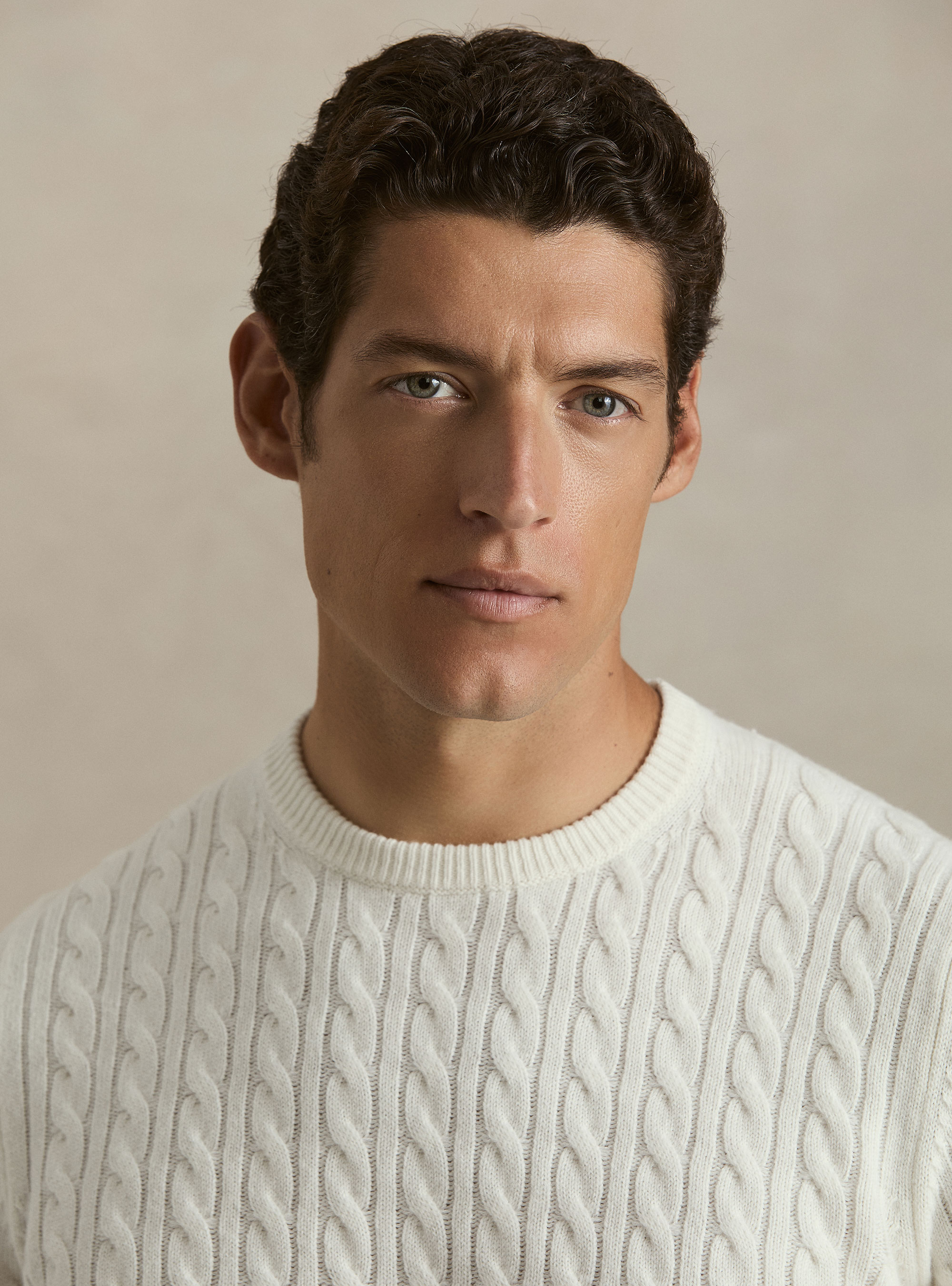 Girocollo in maglia con treccia in lana cashmere, BIANCO