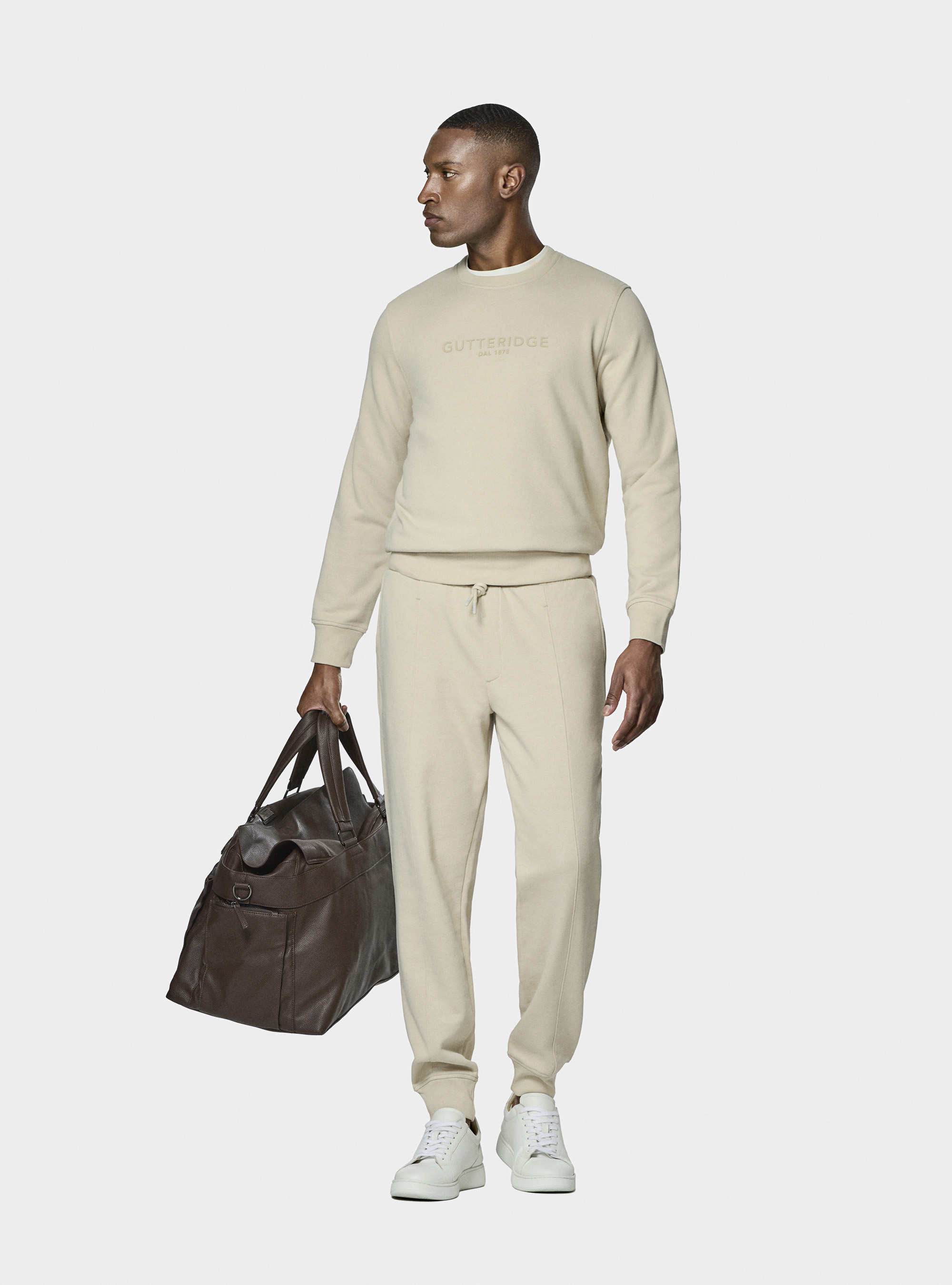 Gutteridge logo crewneck sweatshirt, ECRU 0536C