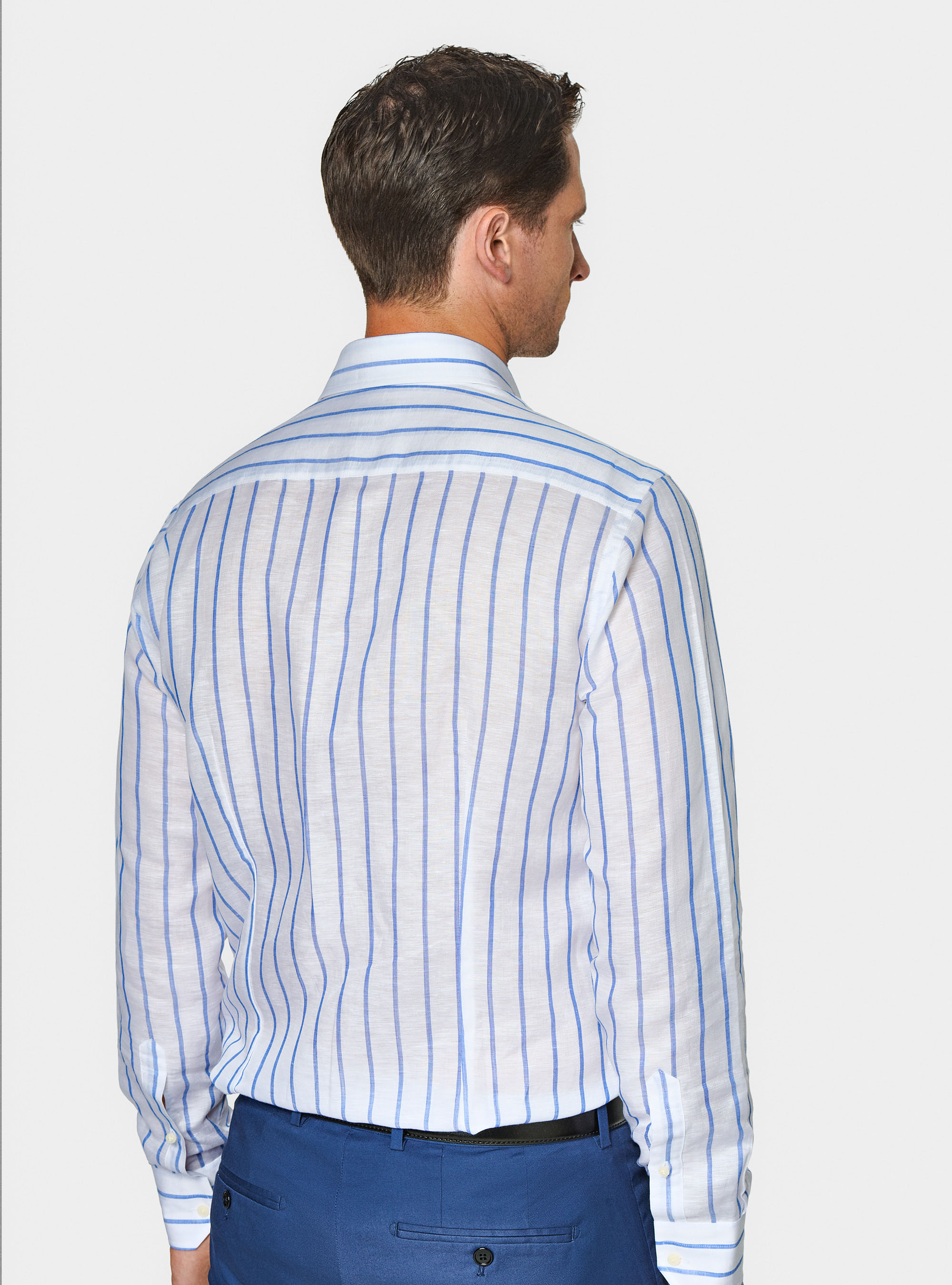 Camisa de rayas en mezcla de lino, AZUL MEDIO