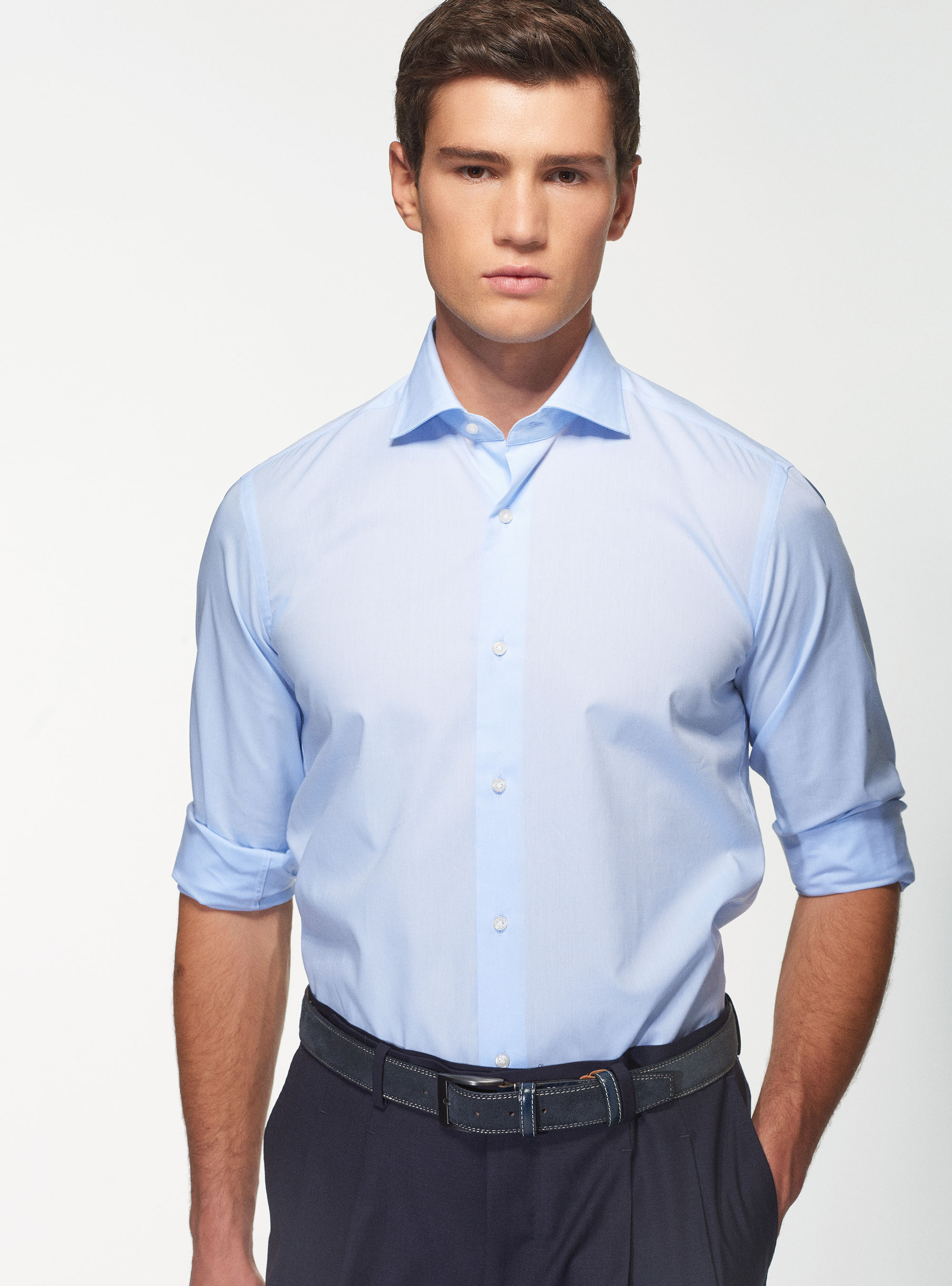 Camicia slim fit in popeline di cotone stretch, AZZURRO