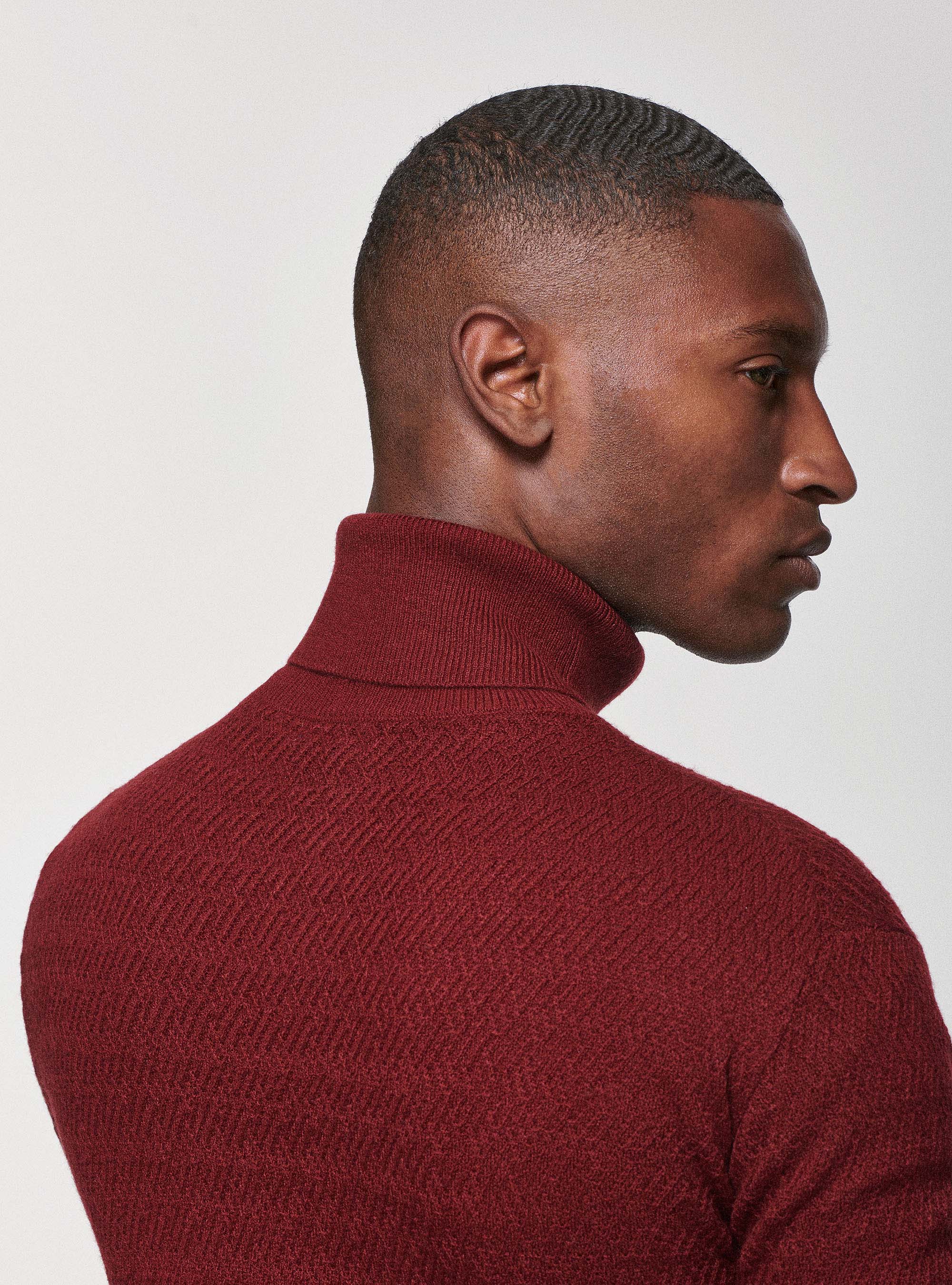 Dolcevita texturizzato in misto lana, BORDEAUX