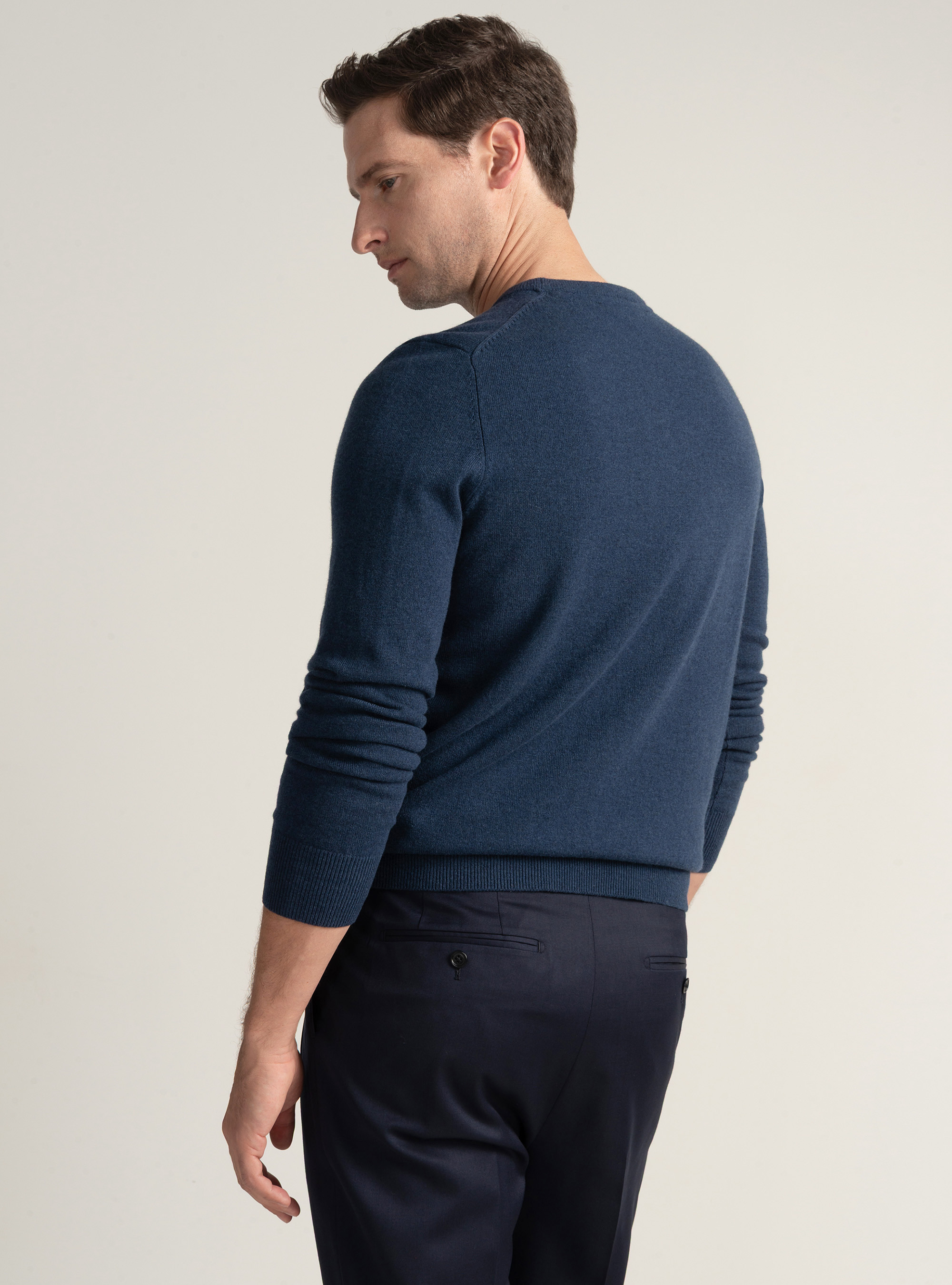 Trikot mit Rundhalsausschnitt aus Lambswool und Kaschmir, INCHIOSTRO 0232C